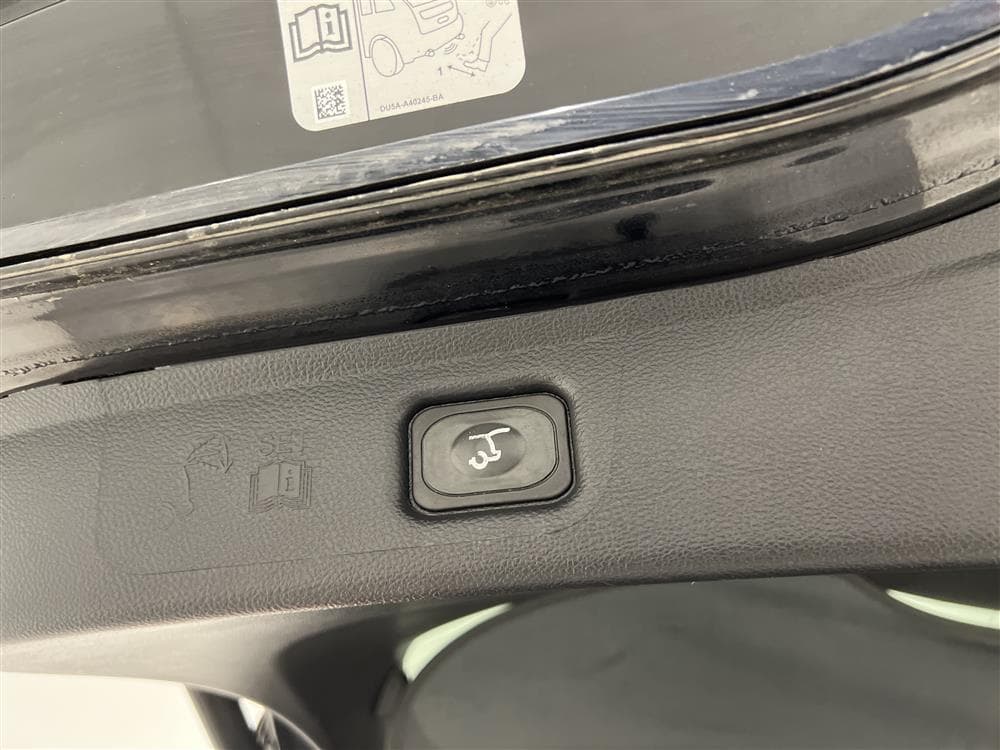 Ford S-MAX 2.0 TDCi AWD 180hk 7-Sits Titanium D-värm Panointeriör