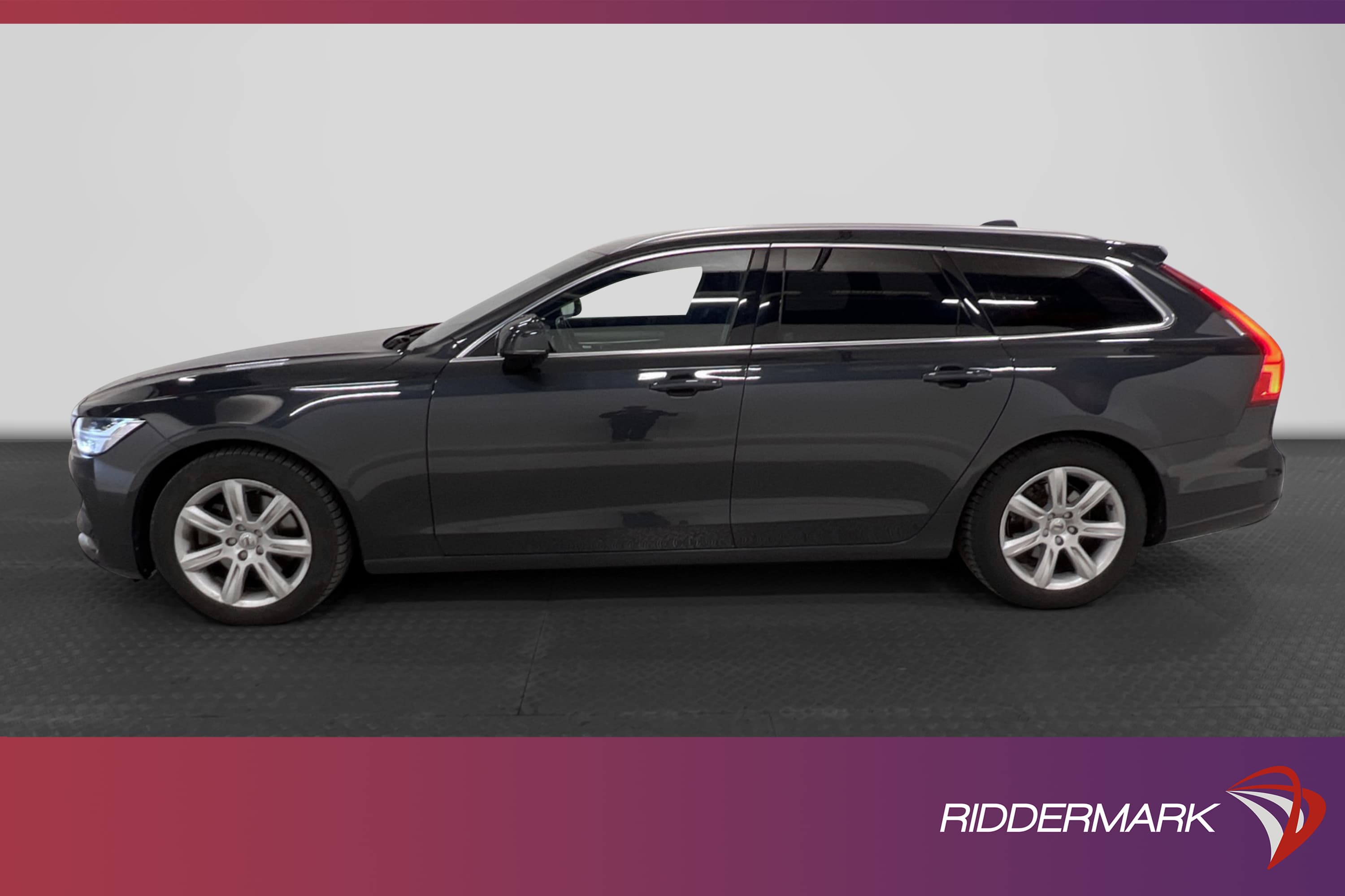Volvo V90 D4 AWD