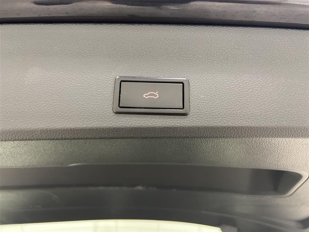 SEAT Ateca 1.0 TSI 115hk Navi Sensorer Drag 0,54l/milinteriör