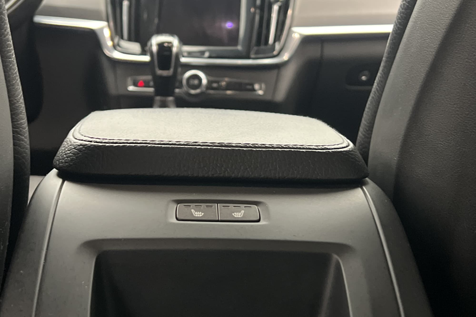 Volvo V90 D4  Momentum Advanced VOC Värmare Dragkrok