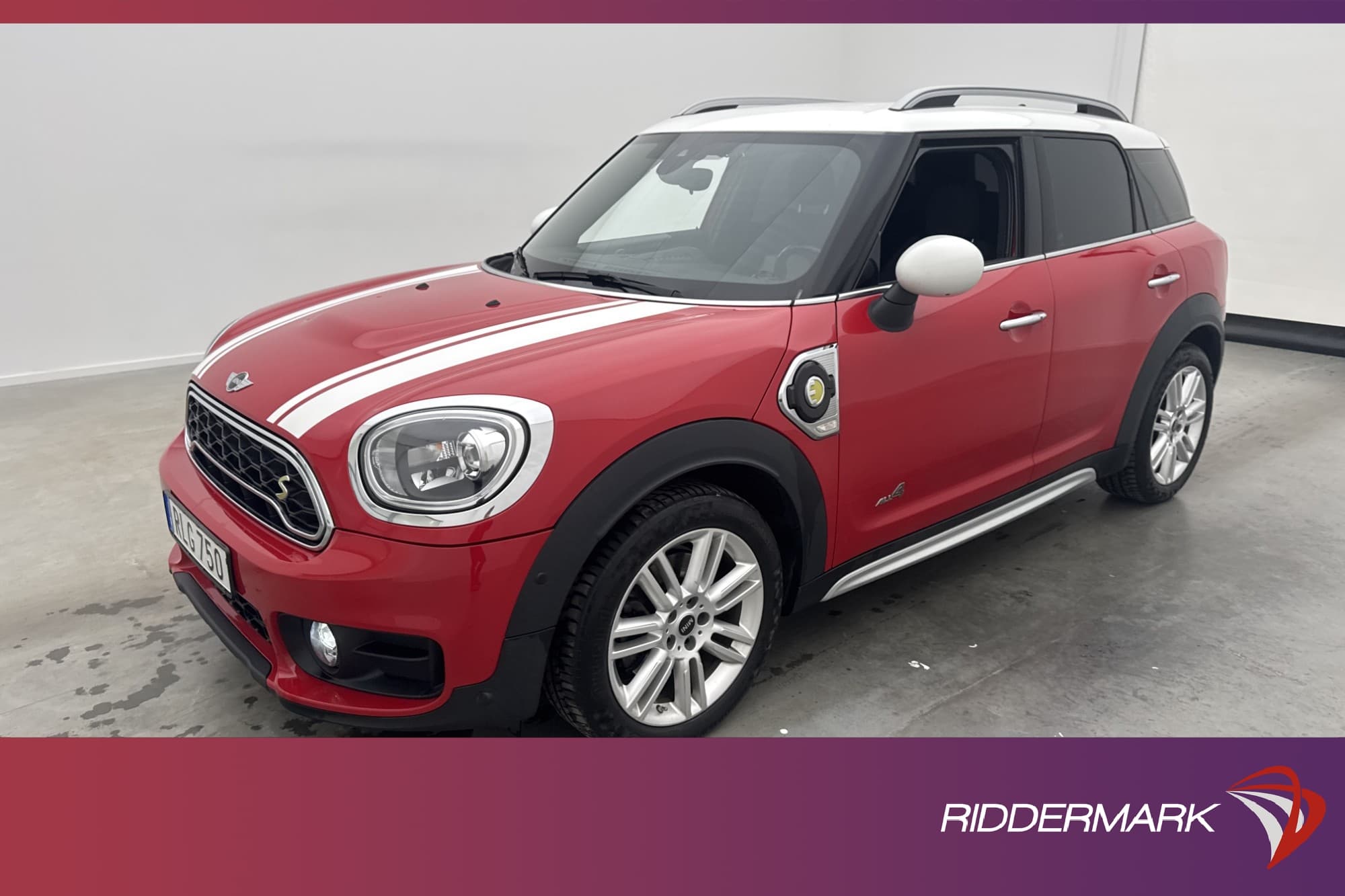 MINI Countryman Cooper SE ALL4 224hk Excitement Navigation