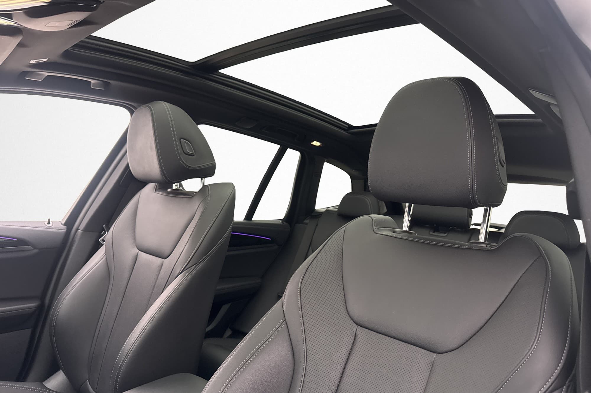 BMW iX3 286hk M Sport Charged Pano Kamera Skinn Drag MOMS