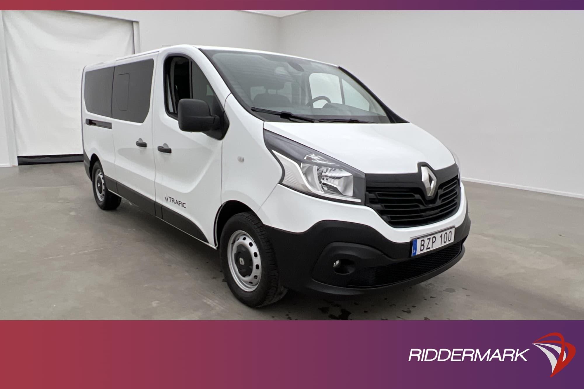 Renault Trafic Kombi Lång 1.6dCi Farthållare PDC 9-Sits
