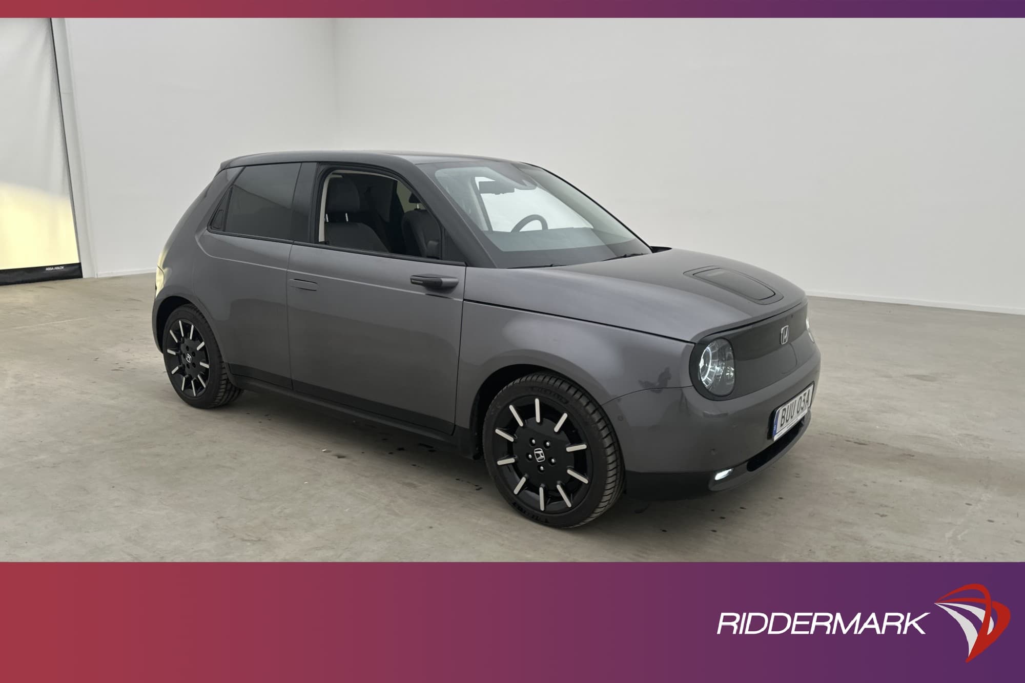 Honda E 35.5 kWh 154hk