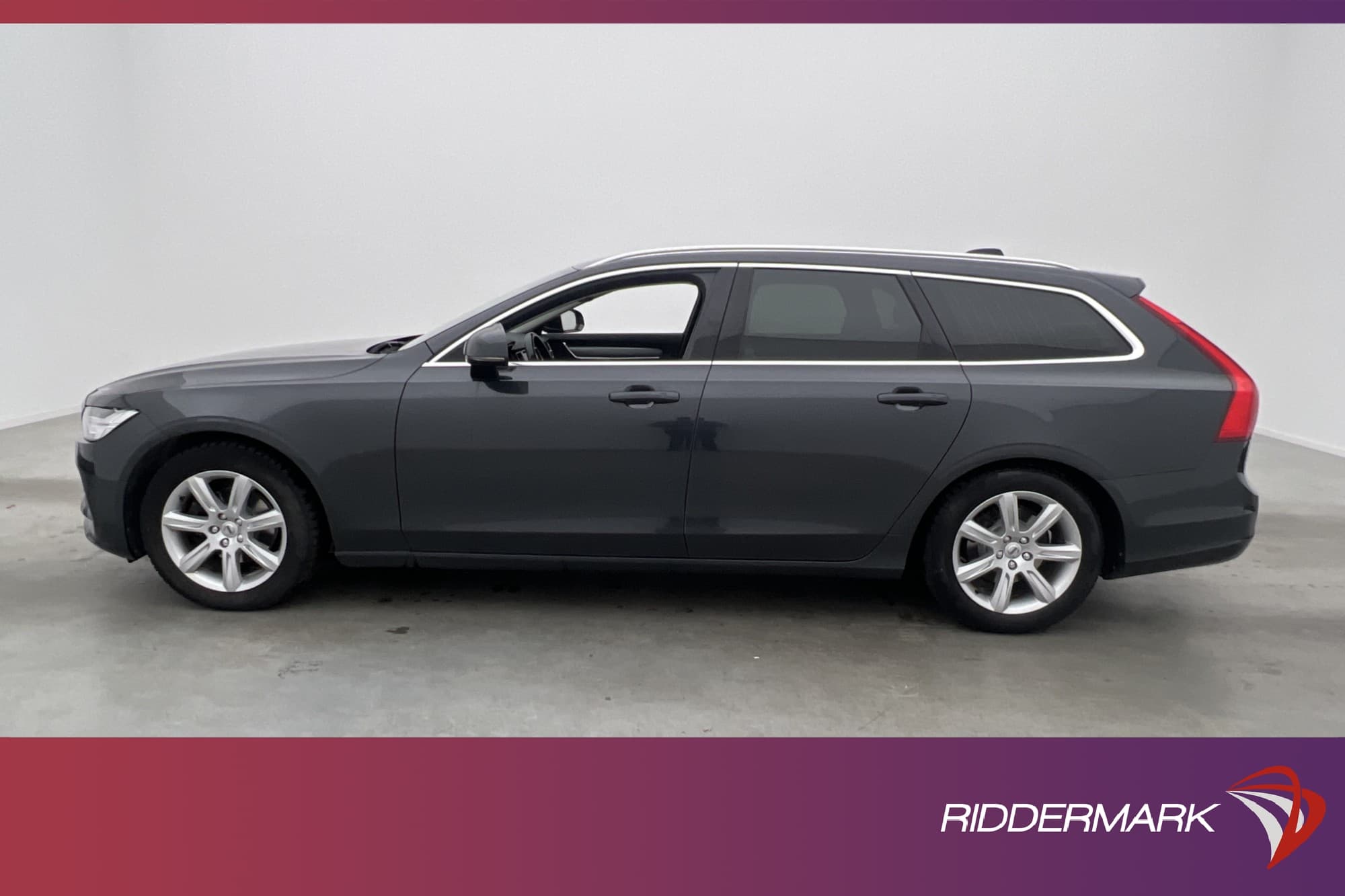 Volvo V90 D3 150hk Momentum Advanced