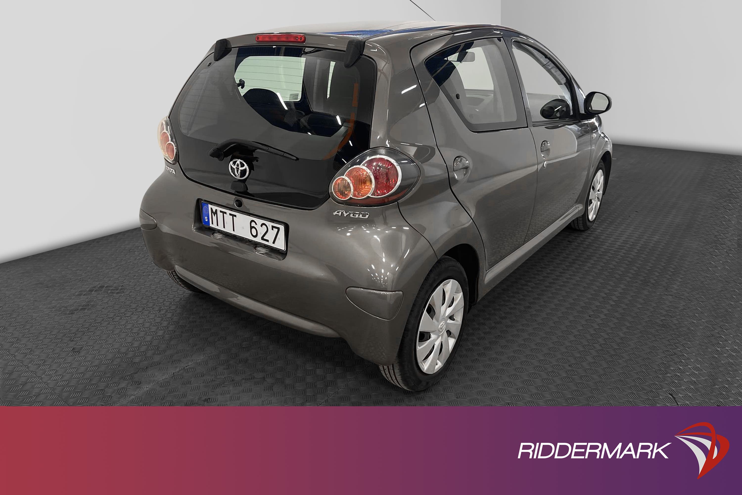 Toyota Aygo 1.0 VVT-i 68hk Få Brukare M-Värm 0,43L/Mil