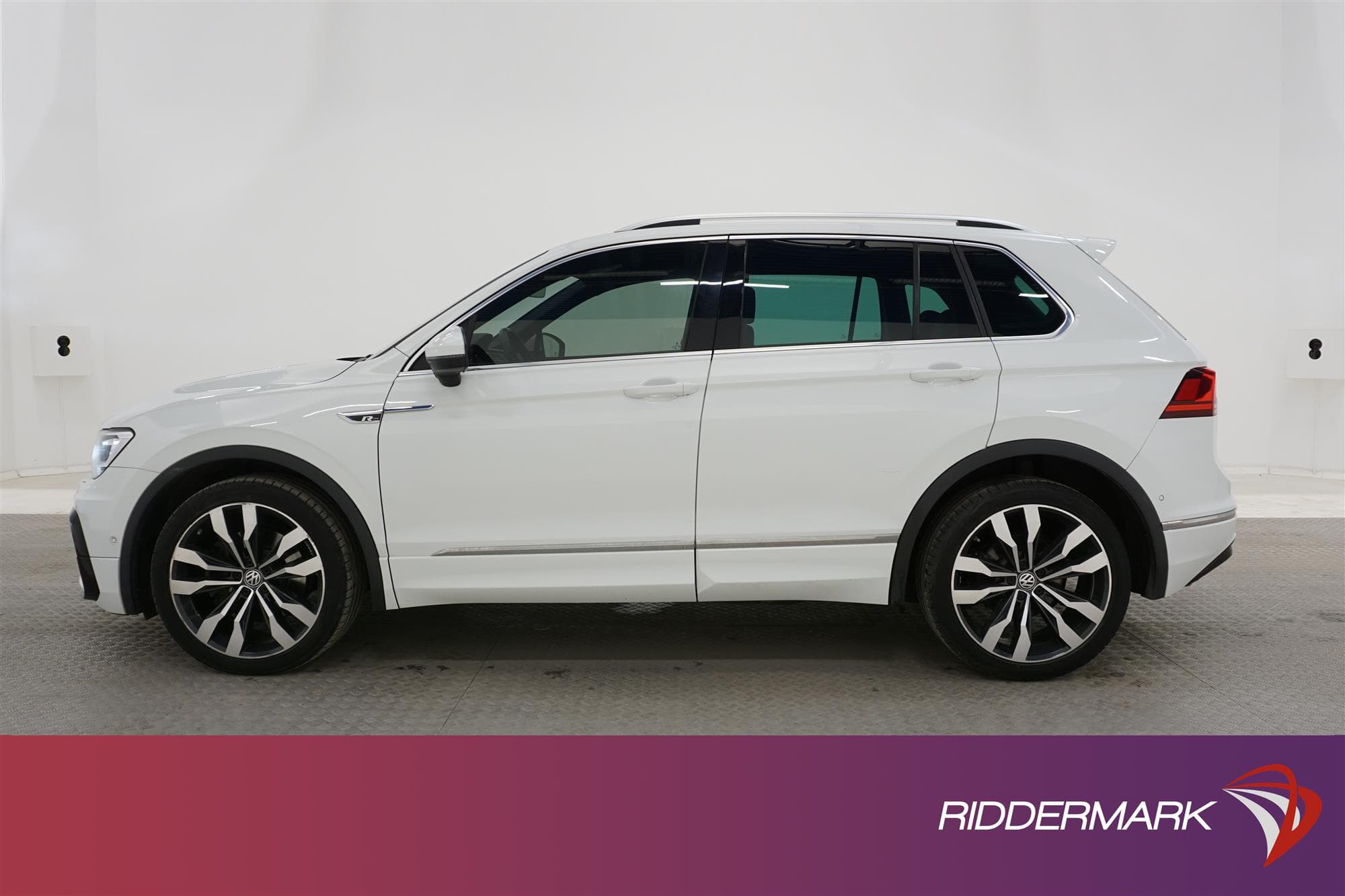 Volkswagen Tiguan 4M 190hk R-line
