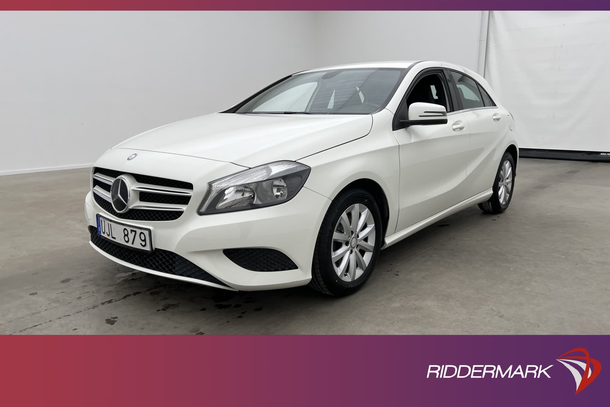 Mercedes-Benz A 180 122hk Fjärr-Värmare Kamera Halvskinn