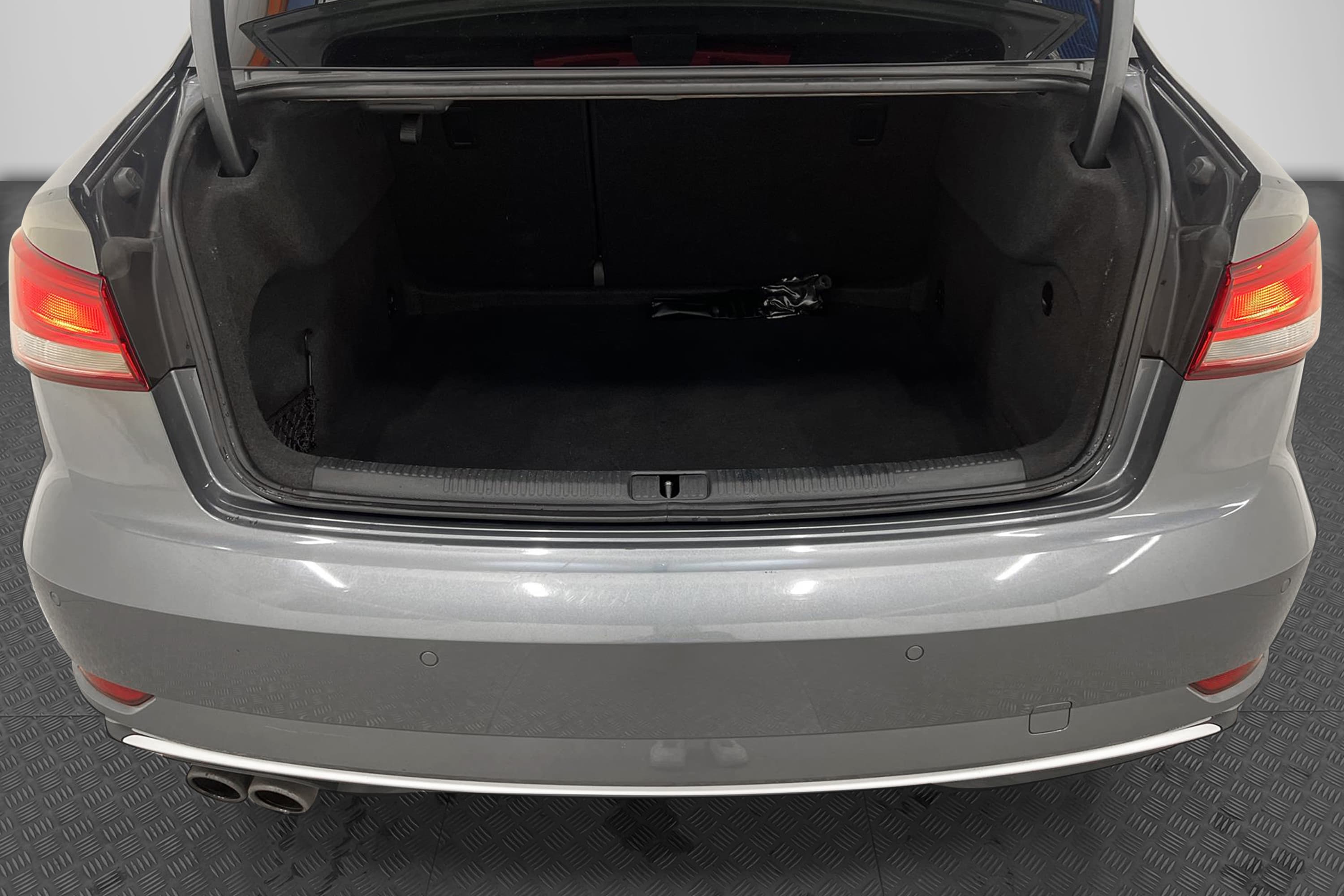 Audi A3 Sedan 2.0 TDI 150hk S-Line Värmare PDC 0,44l/mil