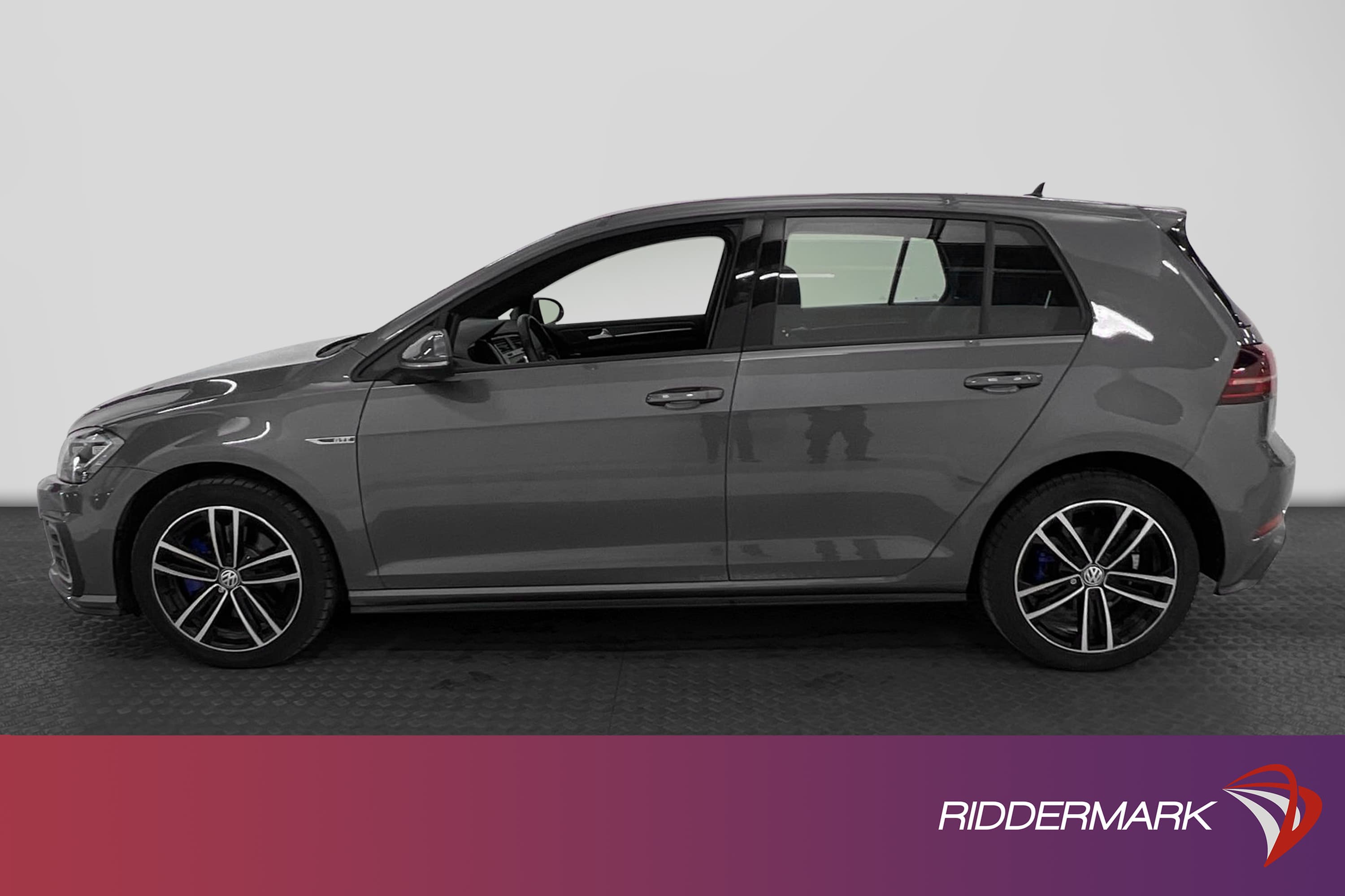 Volkswagen Golf GTE 204hk