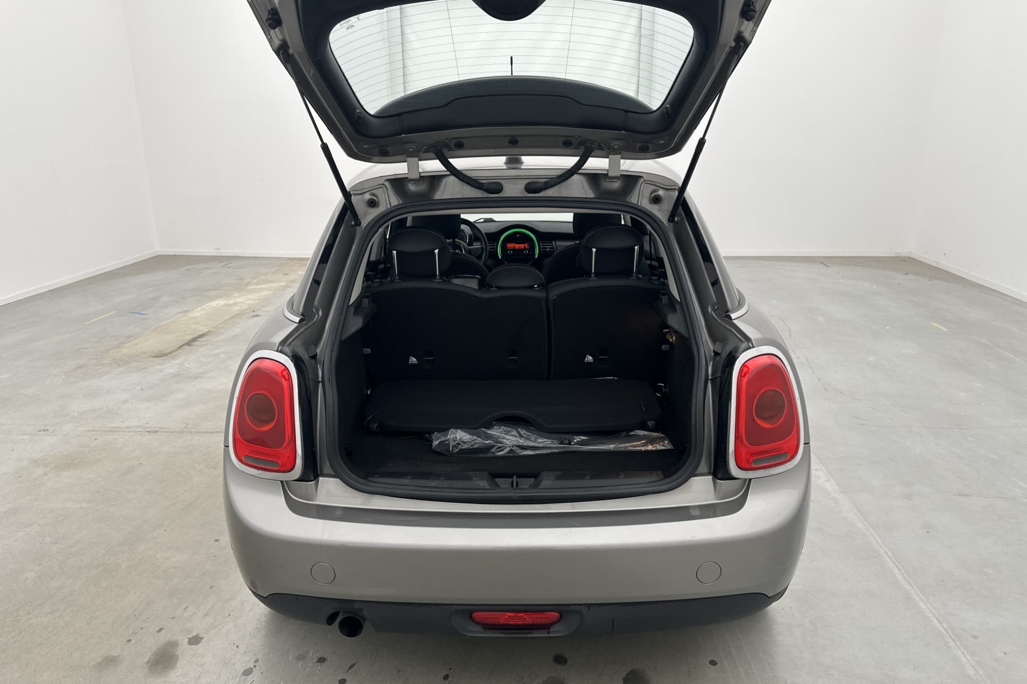 MINI One 5-dörrar 102hk Pepper 0,48L/Mil Låg-skatt