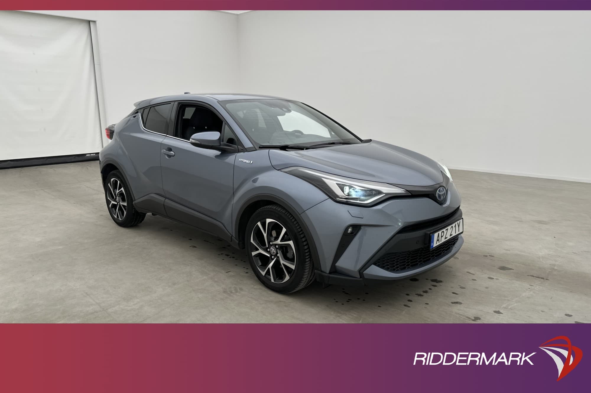 Toyota C-HR Hybrid 122hk