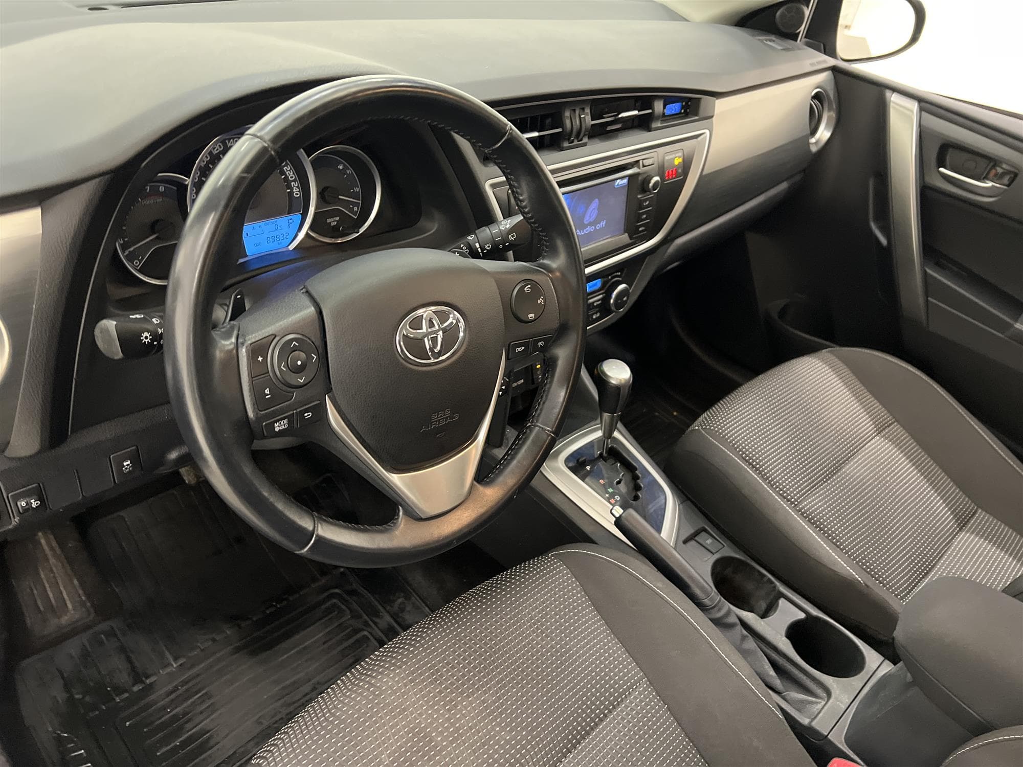 Toyota  Auris 1.6 Valvematic 132hk B-Kam 0,57L/mil