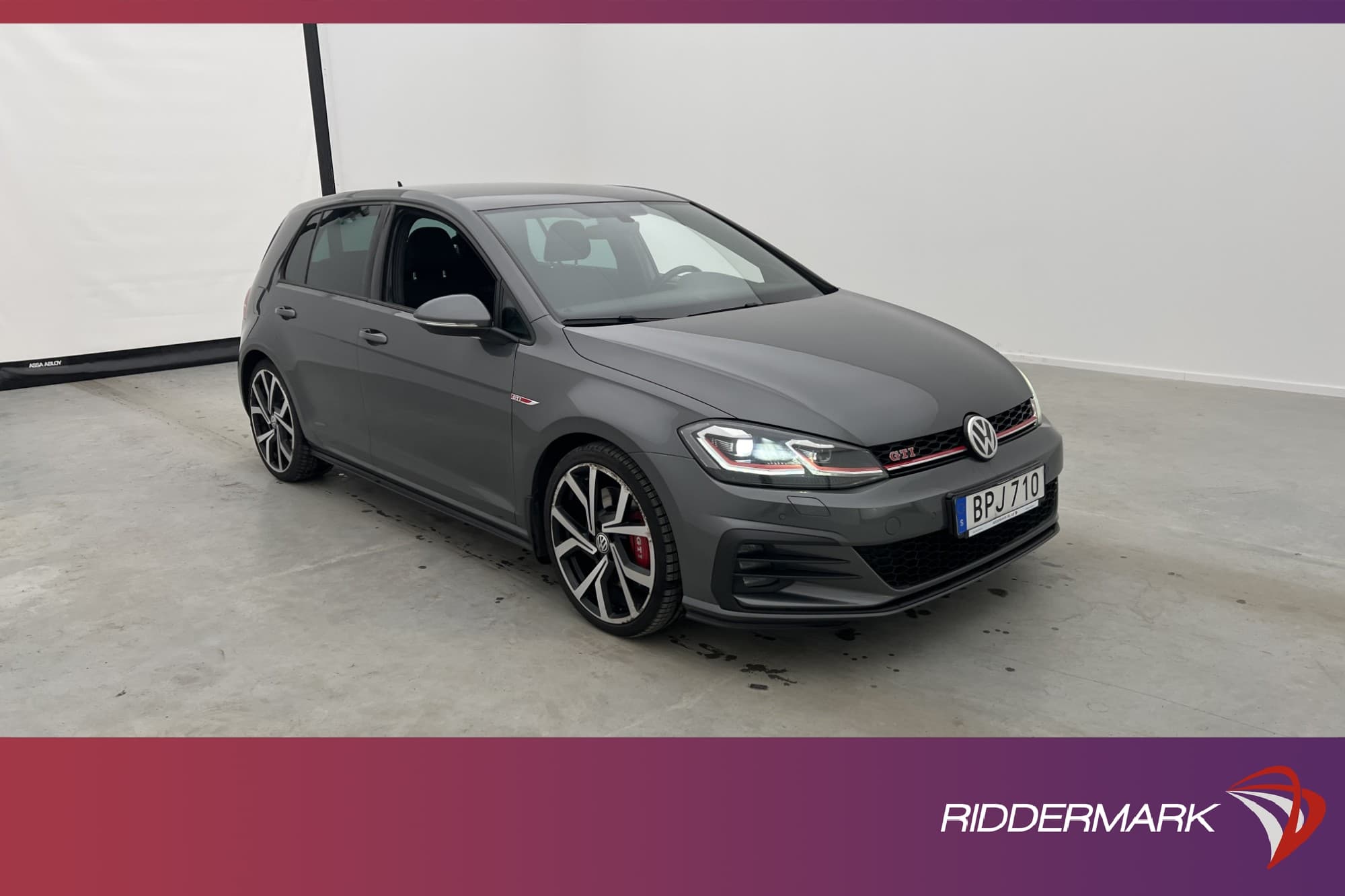 Volkswagen Golf GTI Performance 245hk