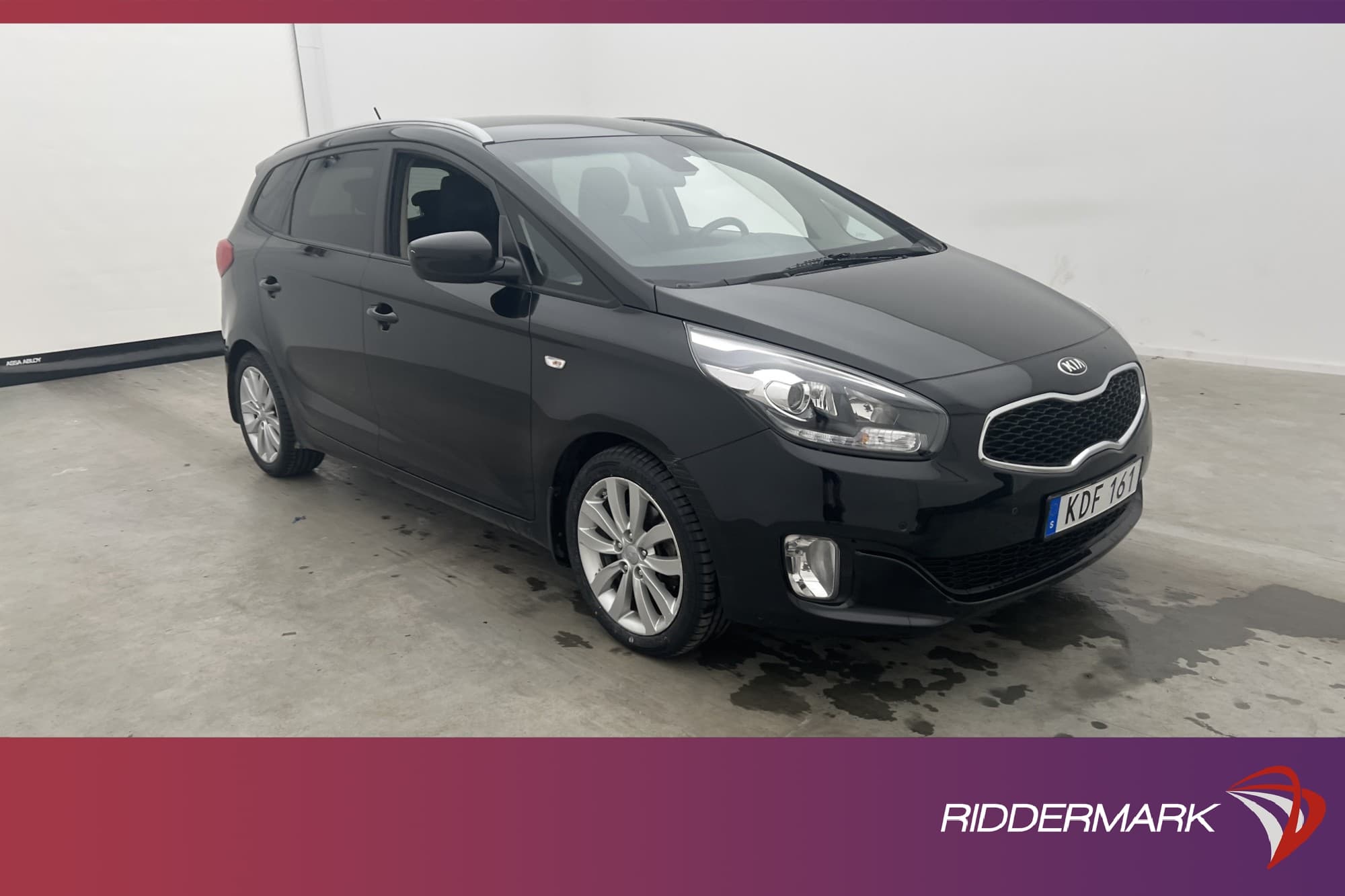 Kia Carens CRDi 141hk