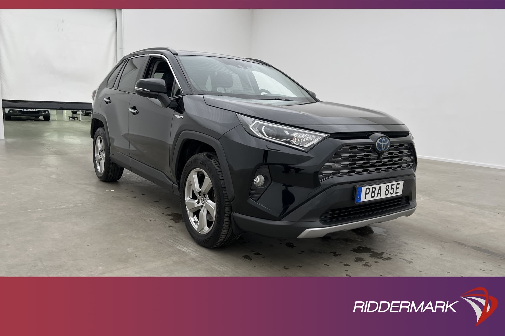 Toyota RAV4 Hybrid AWD Executive M&K Värm Kamera Drag Skinn