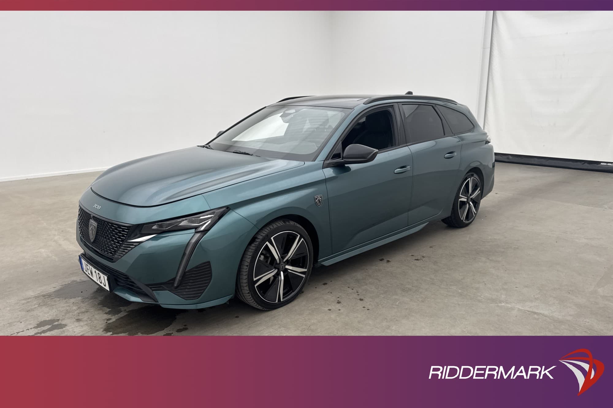 Peugeot 308 SW 1.2 PureTech 130hk GT Panorama CarPlay MOMS
