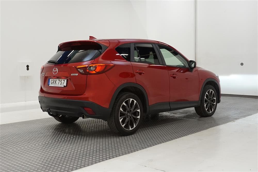 Mazda CX-5 2.5 AWD 192hk Skyactiv Välserv Navi B-kam Drag exteriör