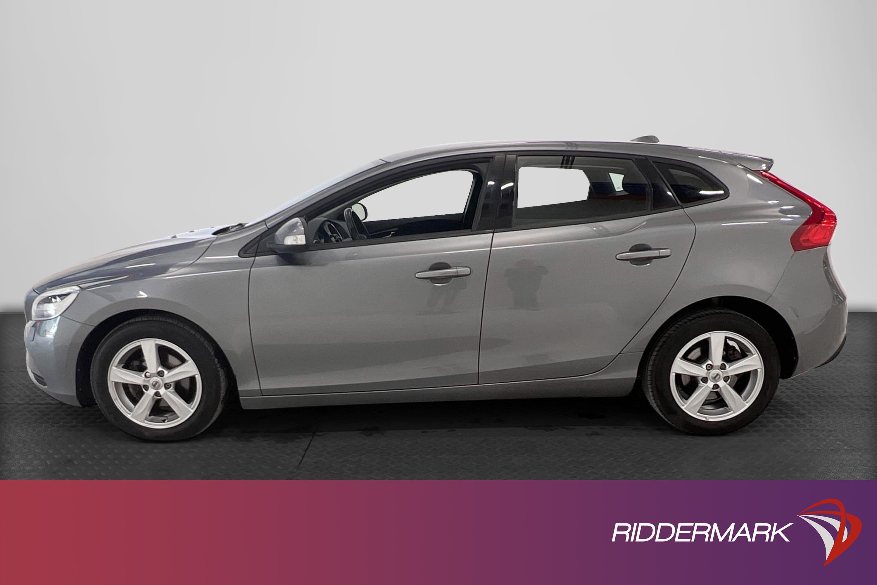 Volvo V40 D2 120hk D-Värm P-sensorer VOC EU6 Nybytt kamrem