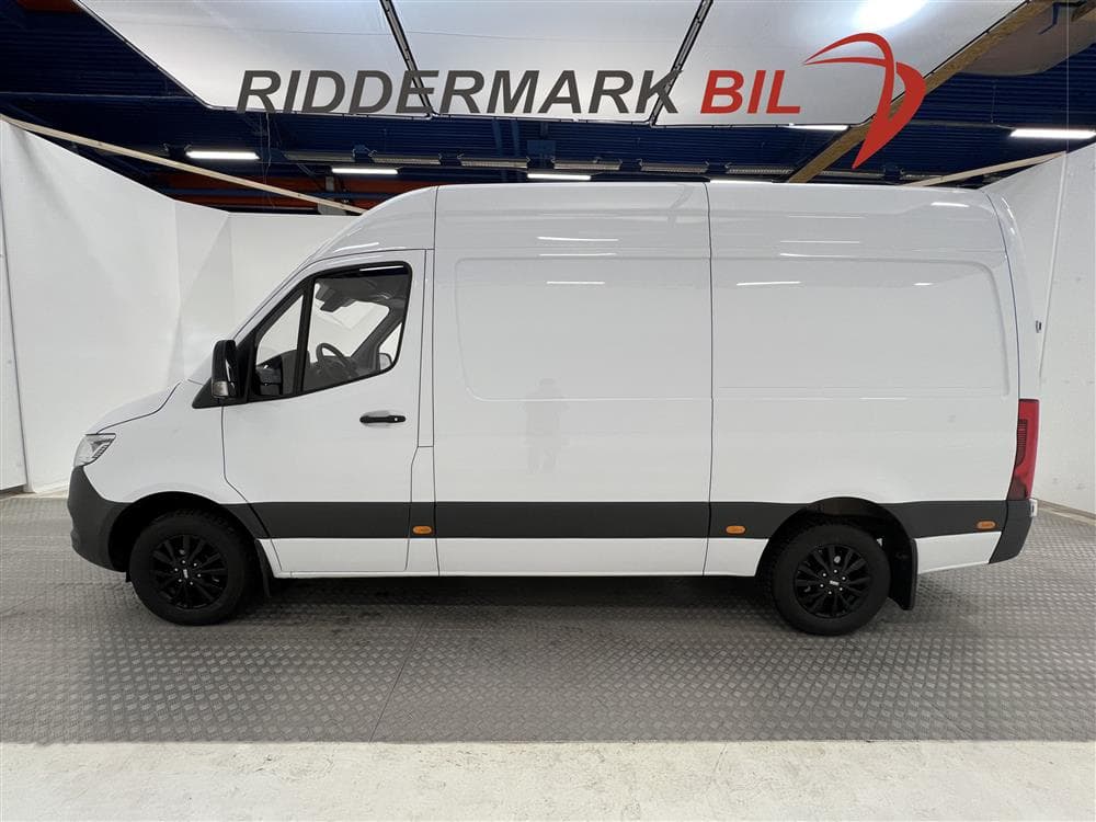 Mercedes Sprinter 316CDI Aut L2H2 163hk Värmare Drag Moms