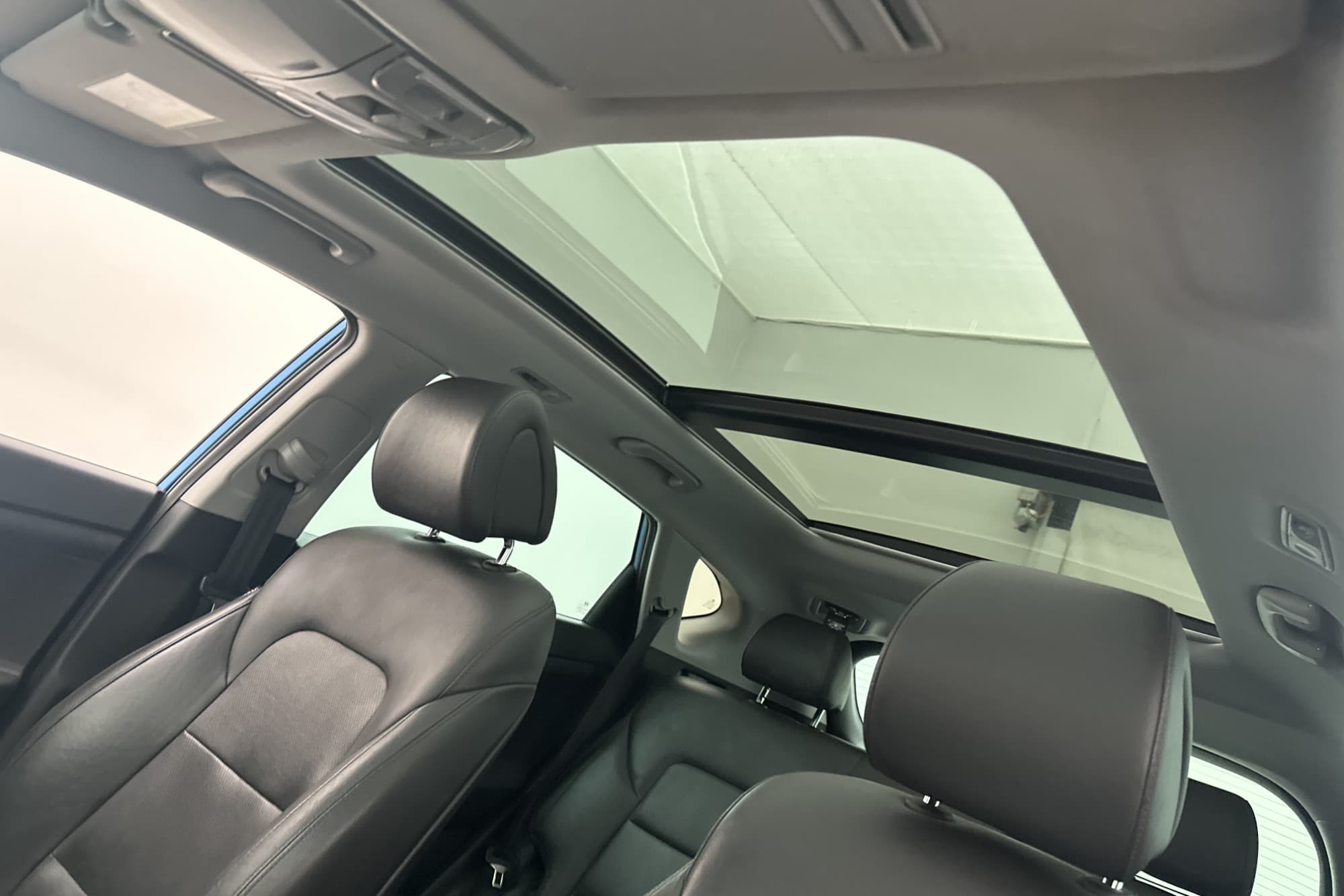 Hyundai Tucson 2.0 CRDi 4WD 185hk Premium Pano Skinn Kamera
