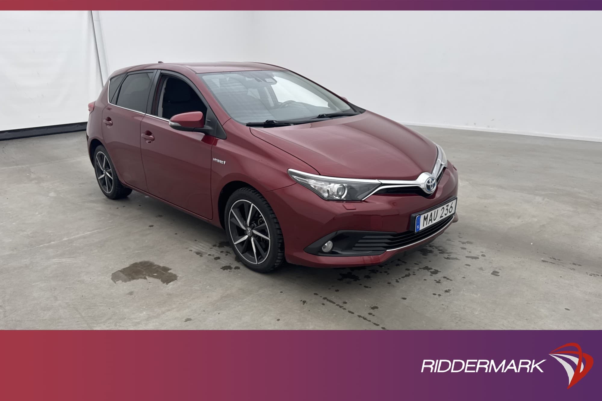 Toyota Auris Hybrid 136hk