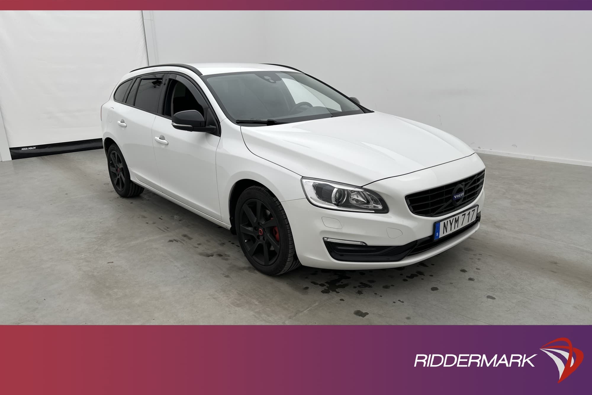 Volvo V60 D4