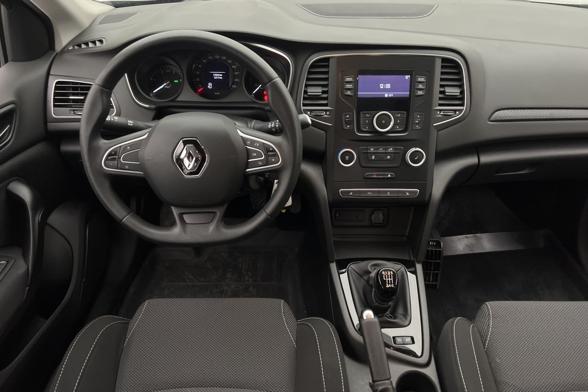 Renault Mégane 95hk M&K-Värmare Sensorer Farthållare MOMS