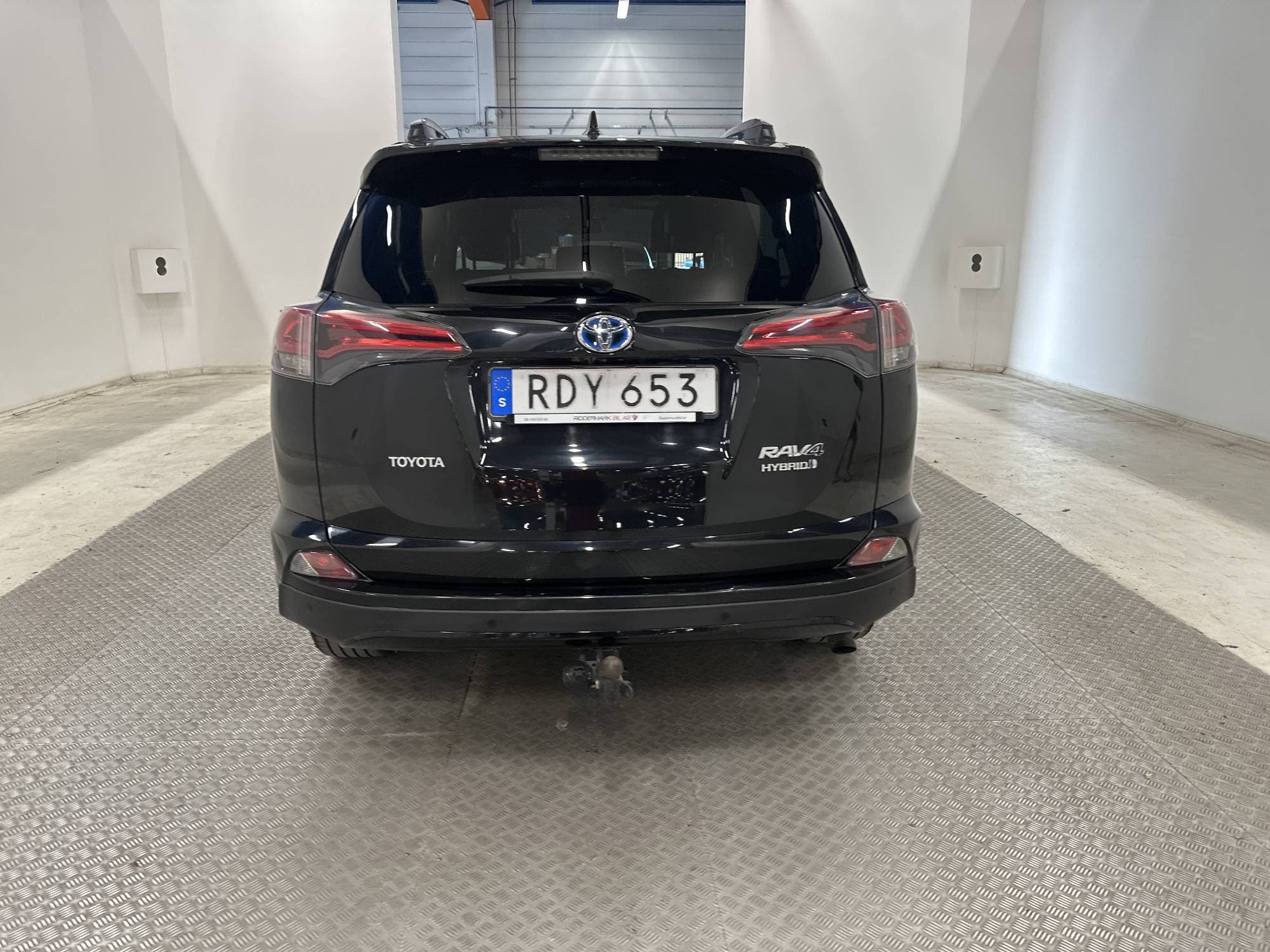 Toyota RAV4 Hybrid i-AWD E-CVT 197hk