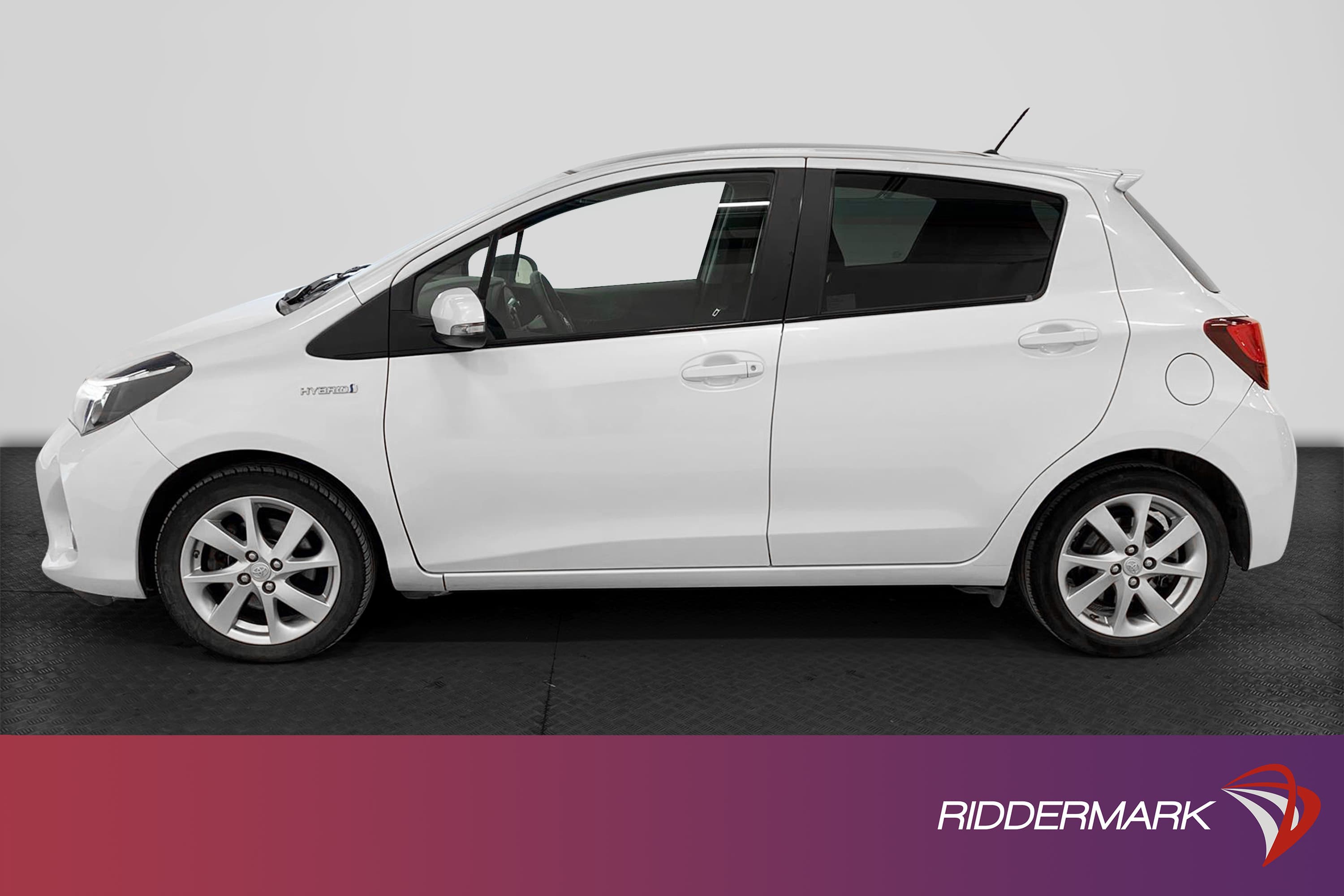 Toyota Yaris Hybrid 101hk 2 Brukare