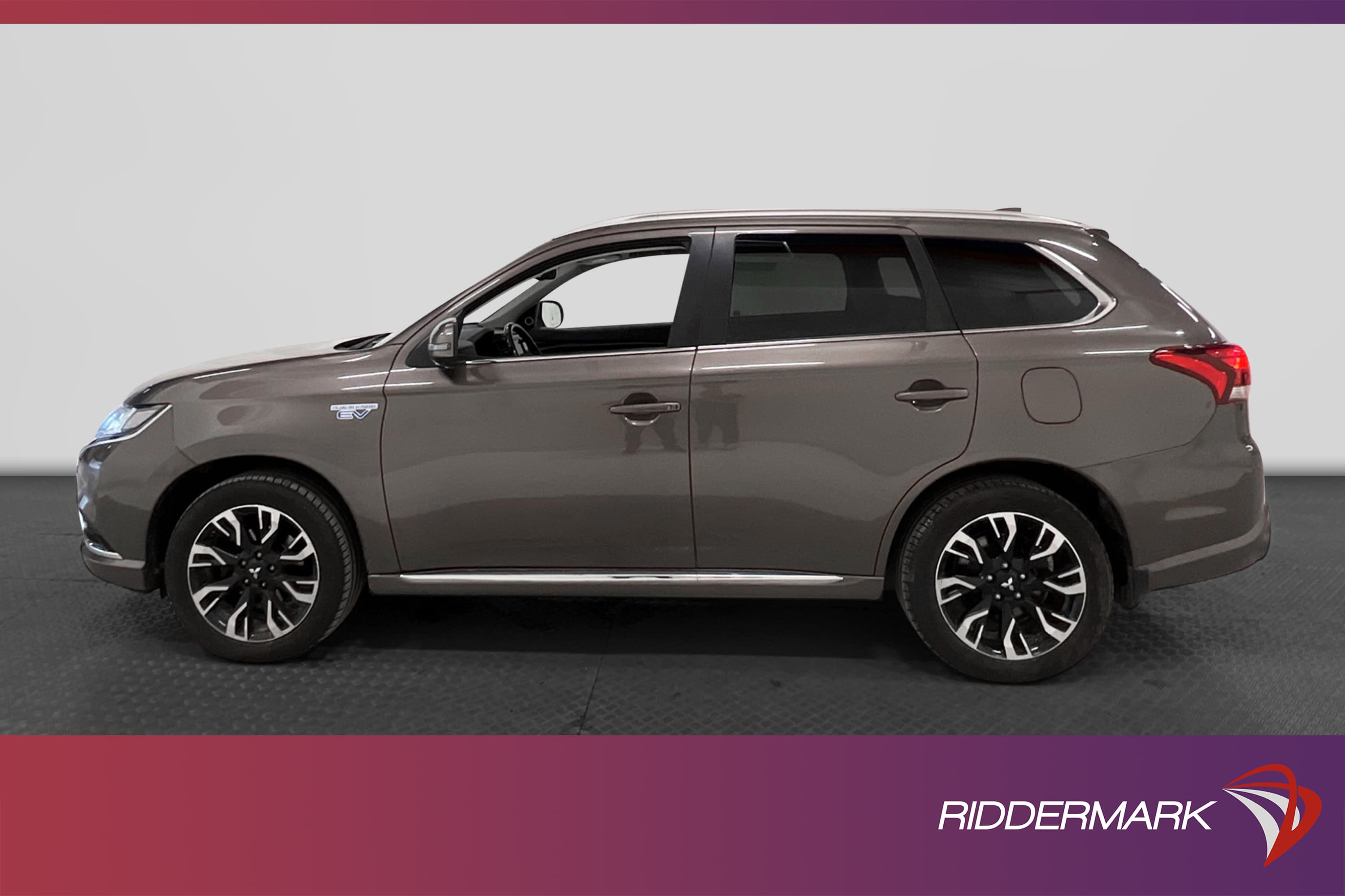 Mitsubishi Outlander P-HEV 2.0 203hk 4WD