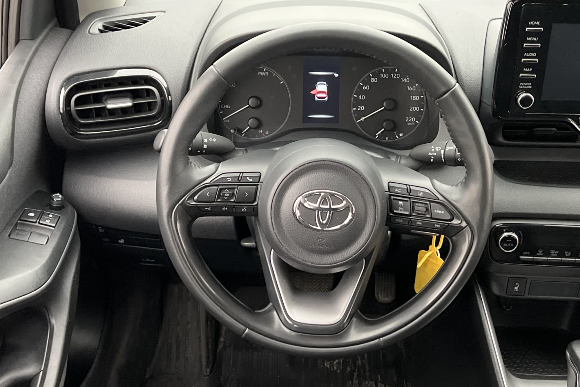 Toyota Yaris Hybrid CVT 116hk Active B-Kam Rattvärme MOMS