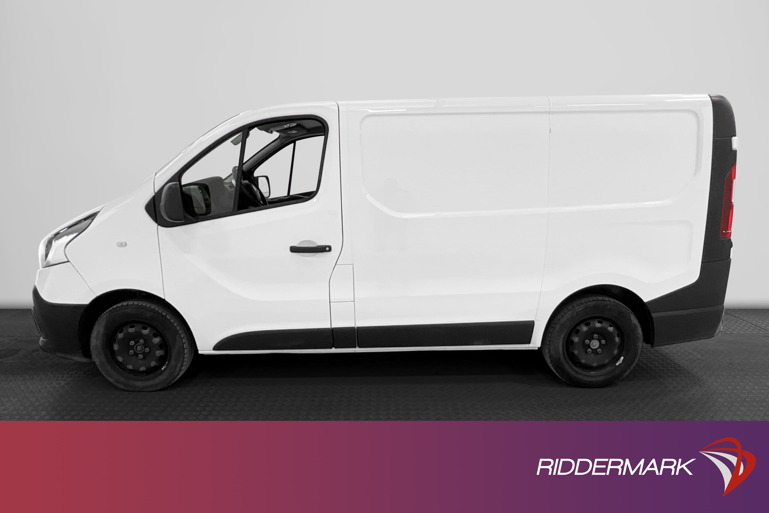 Renault Trafic 1.6dCi Dragkrok Nyservad Värmare Moms