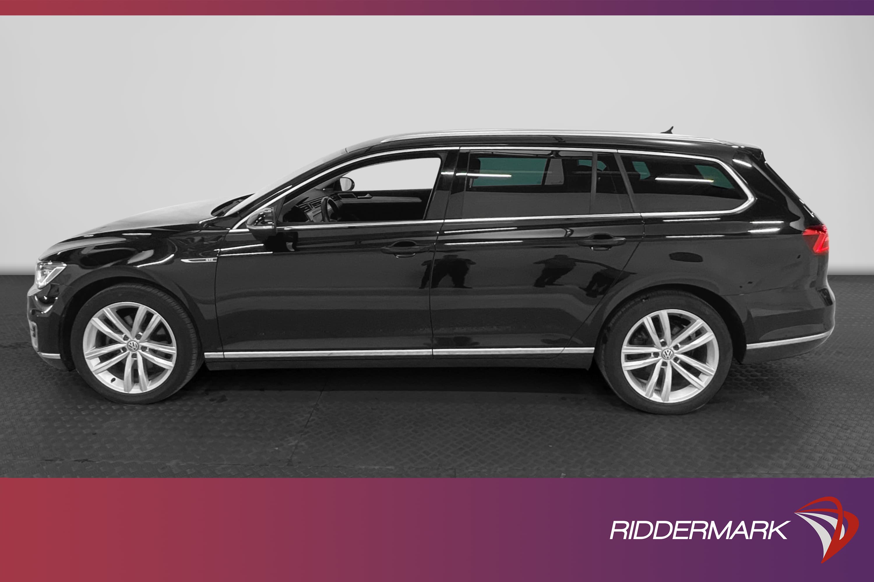 Volkswagen Passat GTE 218hk