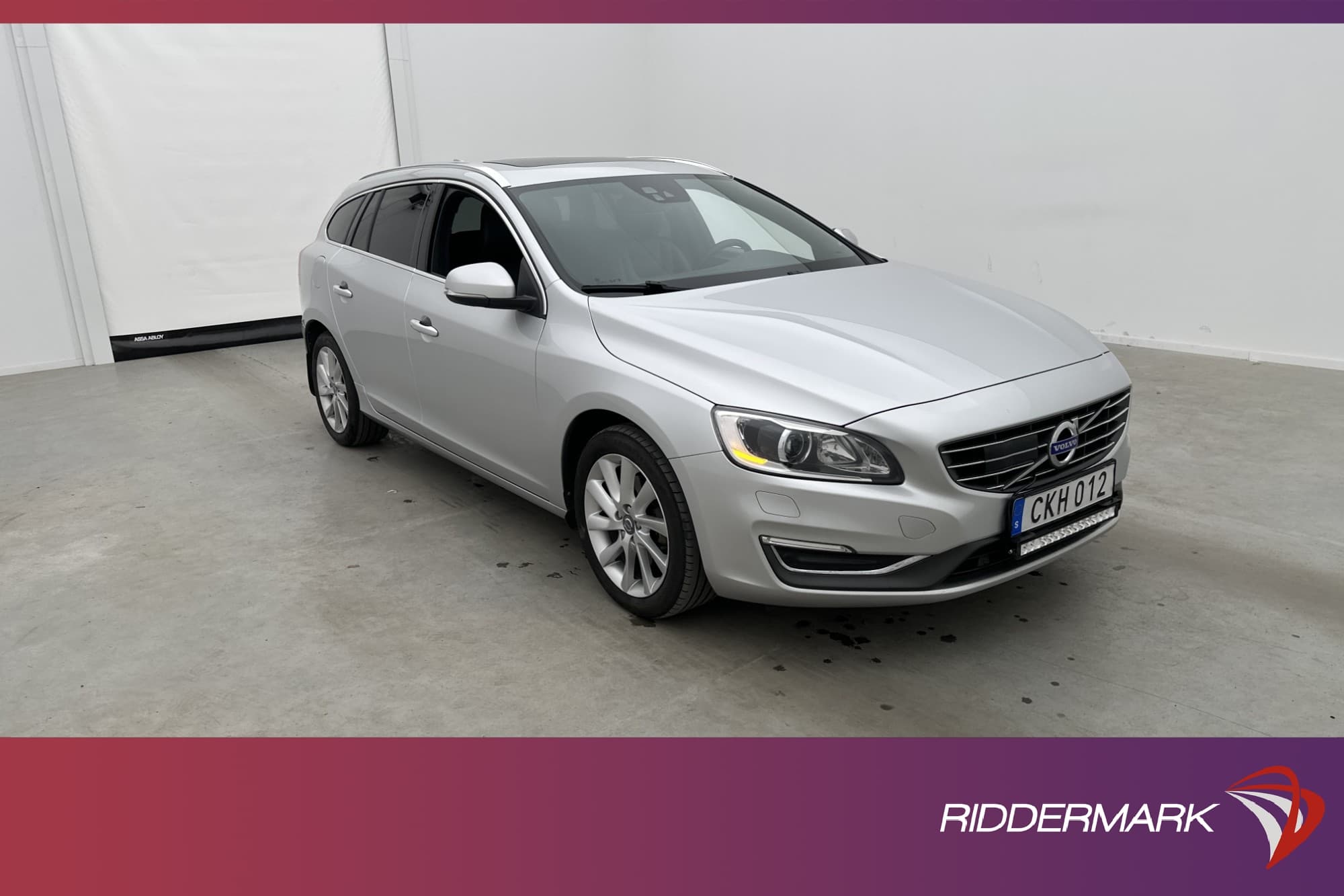 Volvo V60 D4