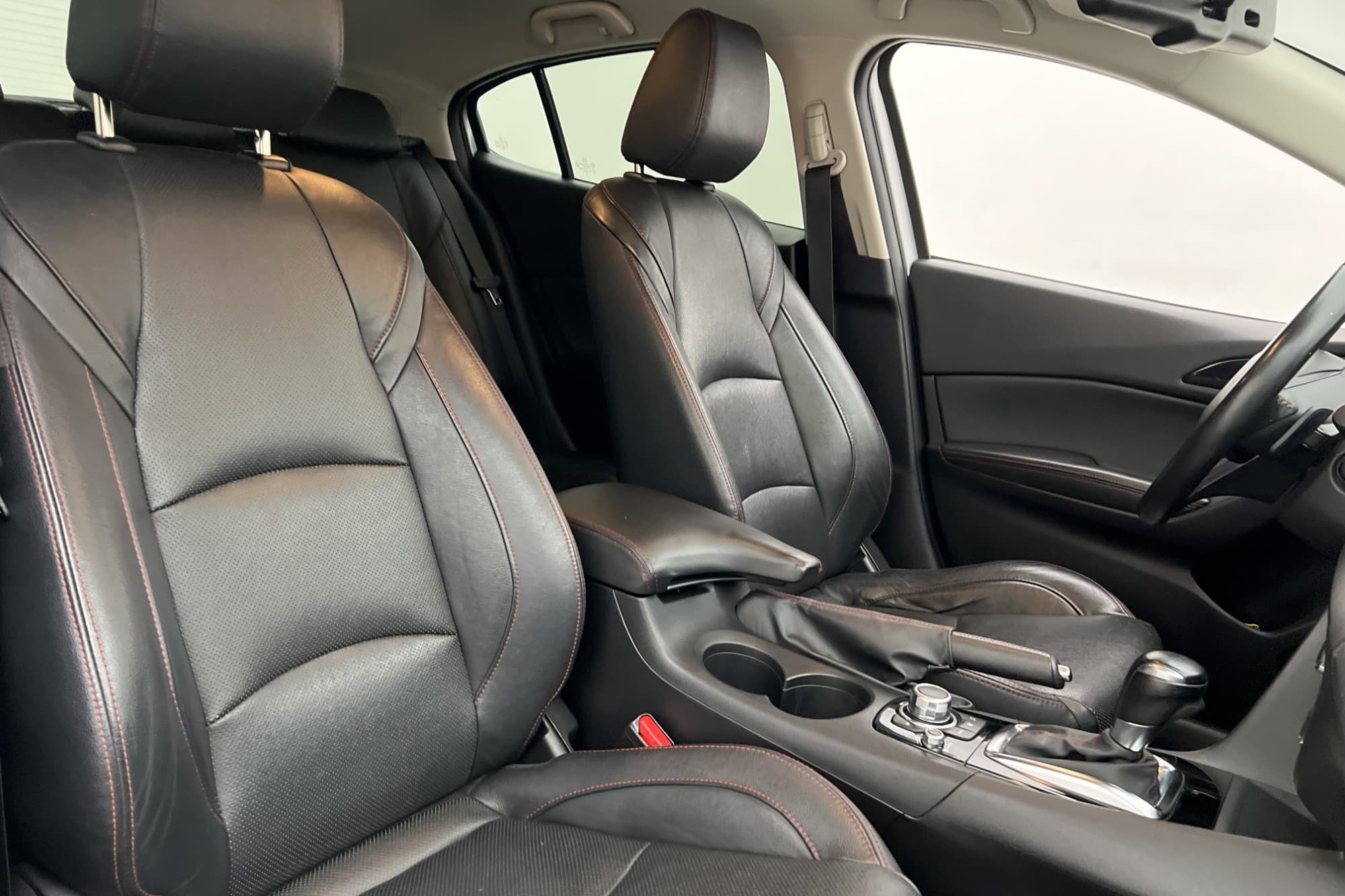 Mazda 3 Sport 150hk Optimum D-Värmare BOSE HUD Navi Drag