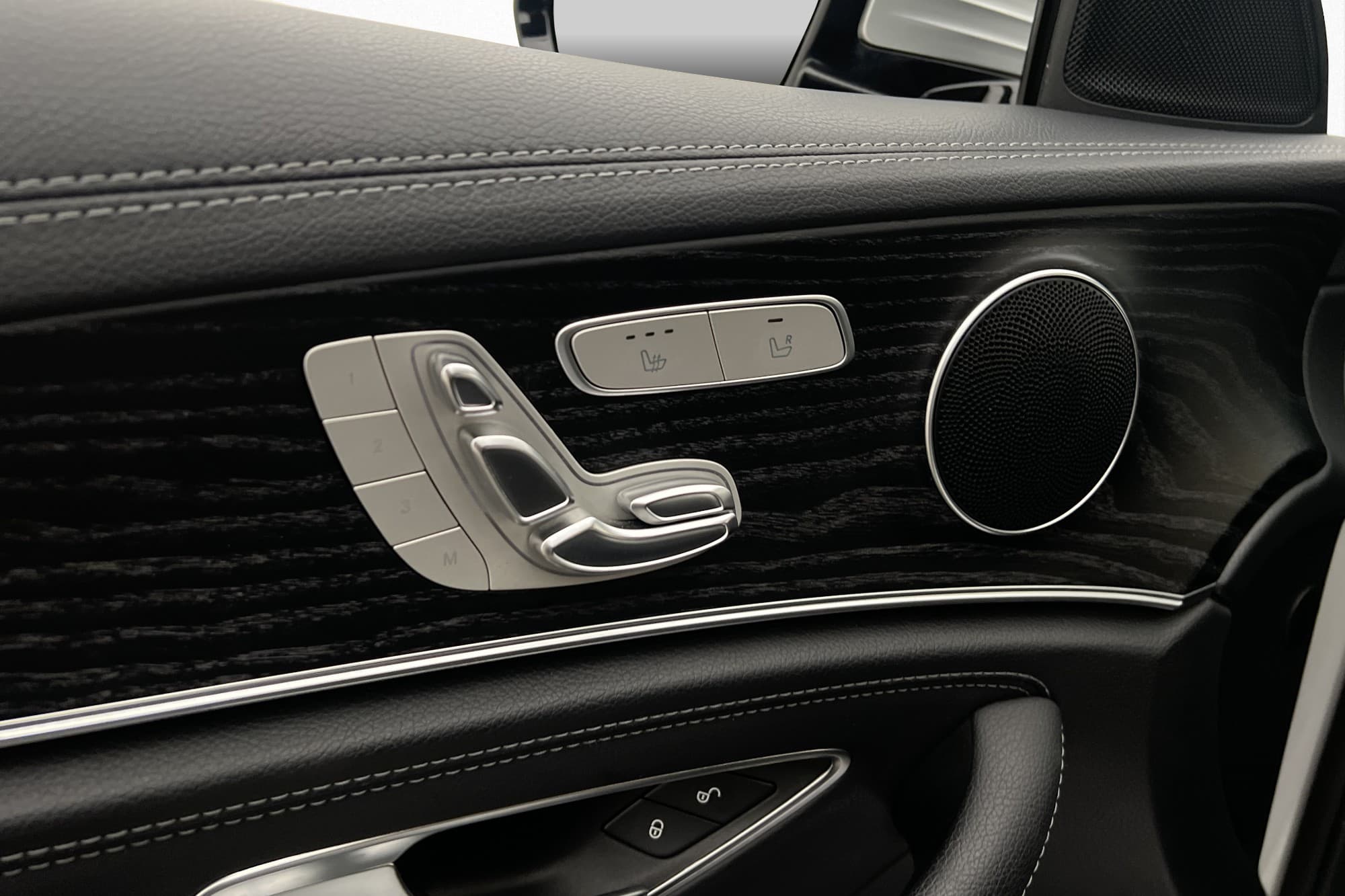 Mercedes-Benz E 300 de PLUG-IN AMG Wide Värmare 360° Drag