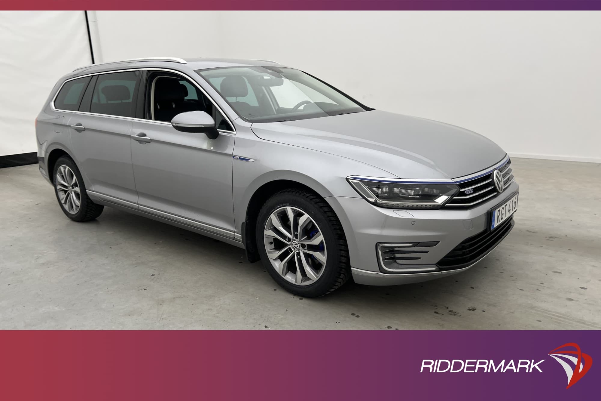 Volkswagen Passat GTE 218hk