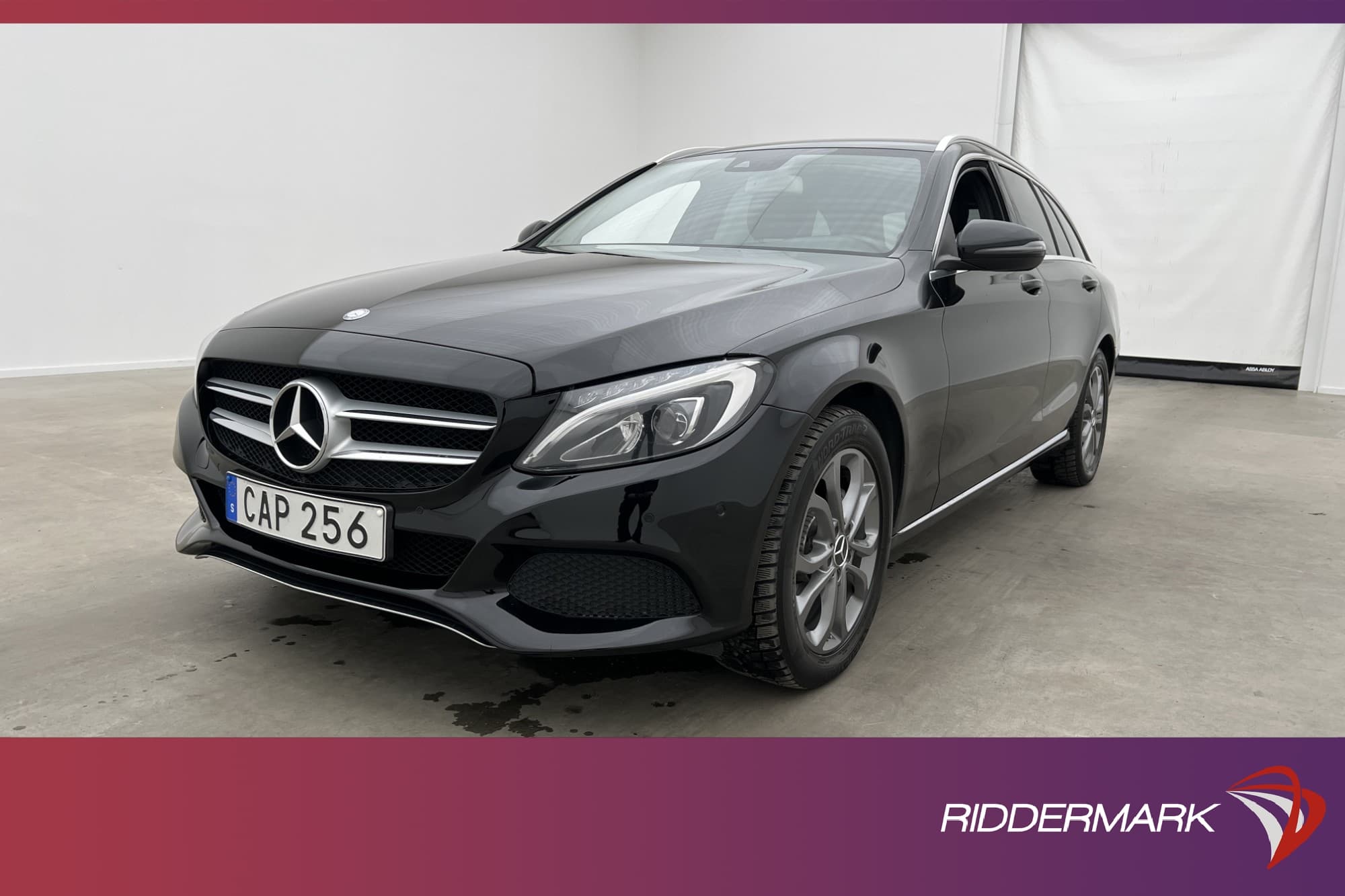 Mercedes-Benz C 220 T d Avantgarde Burmester Luftfjädr Drag