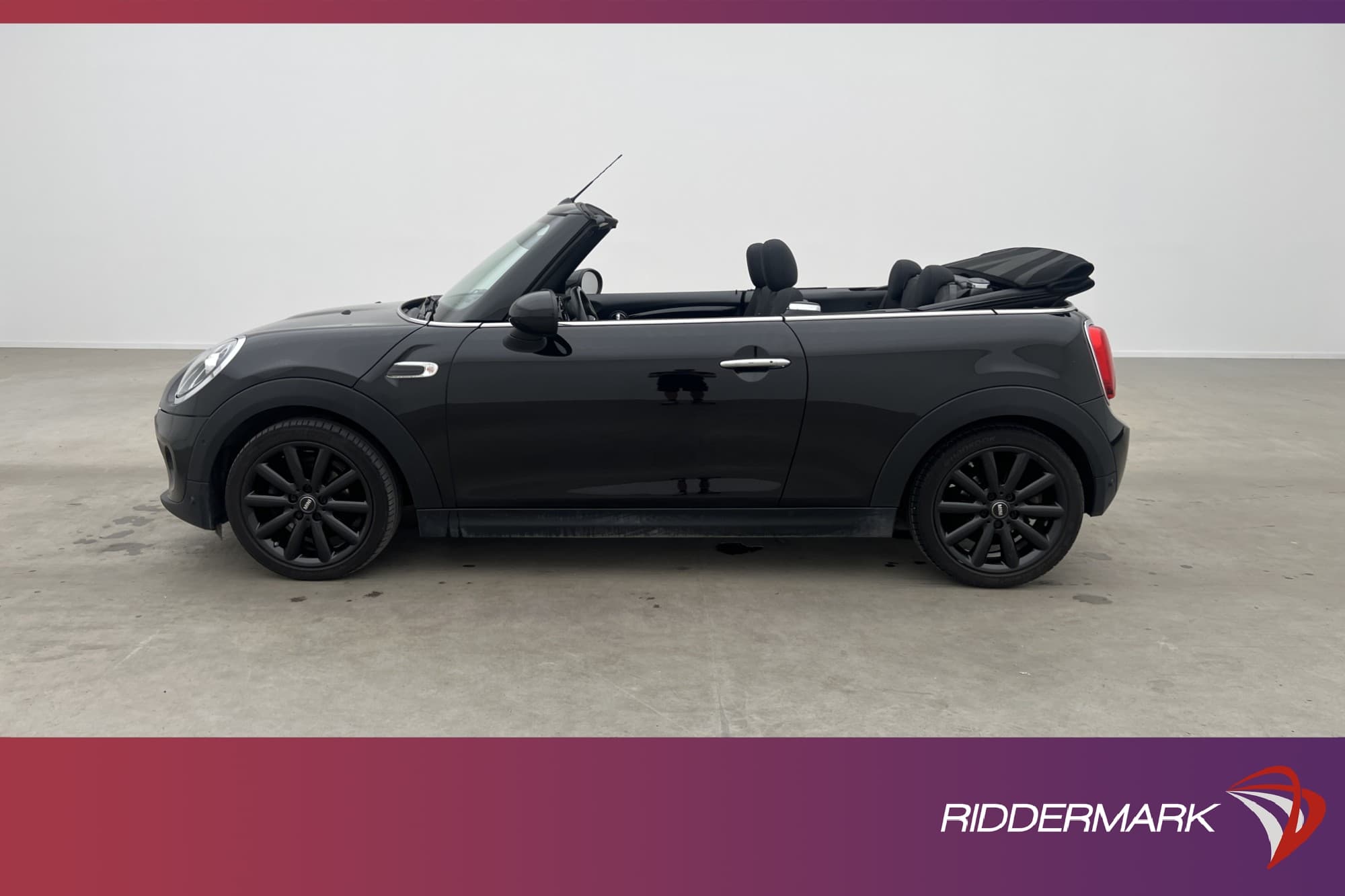 MINI Cooper Convertible