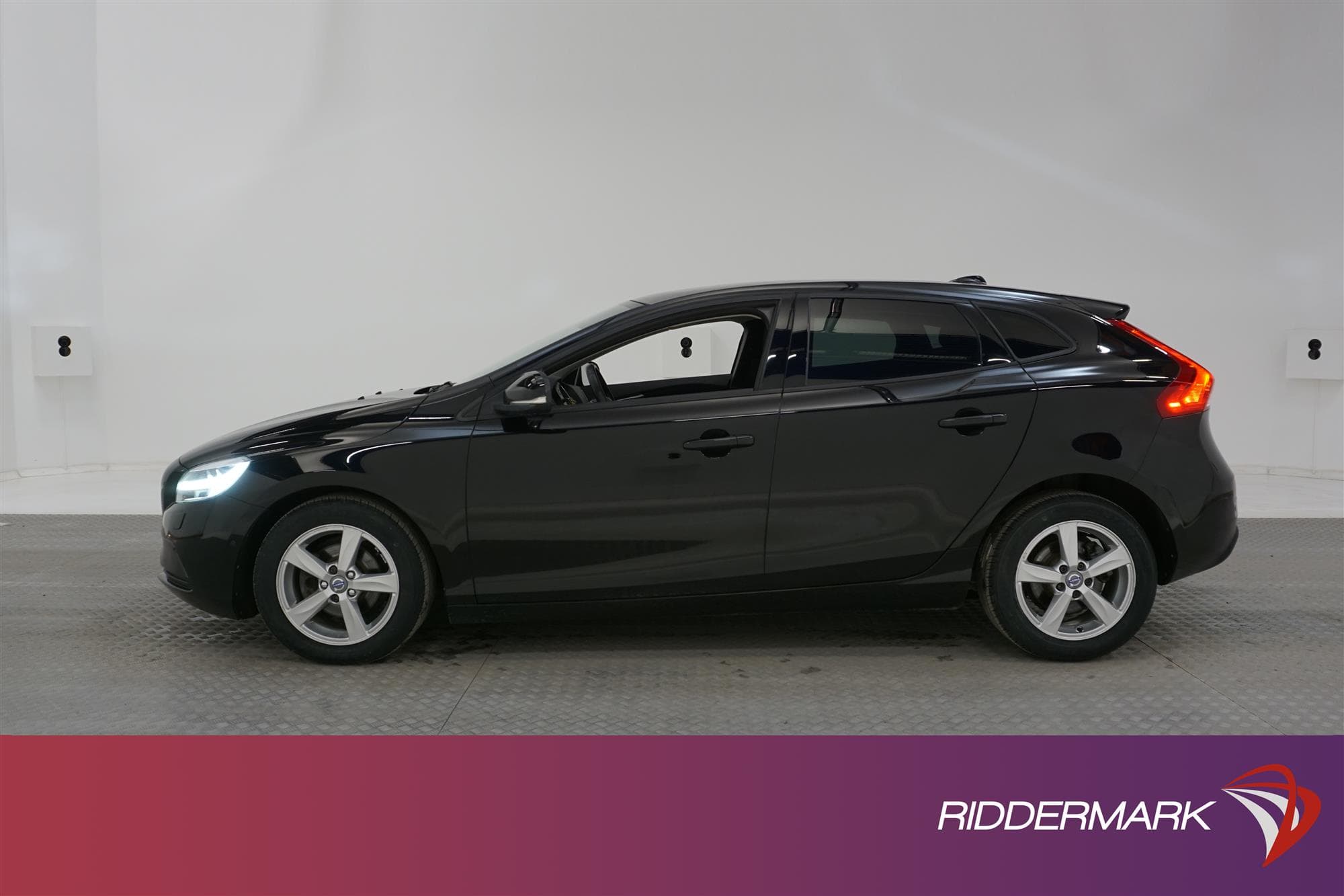 Volvo V40 D2 120hk