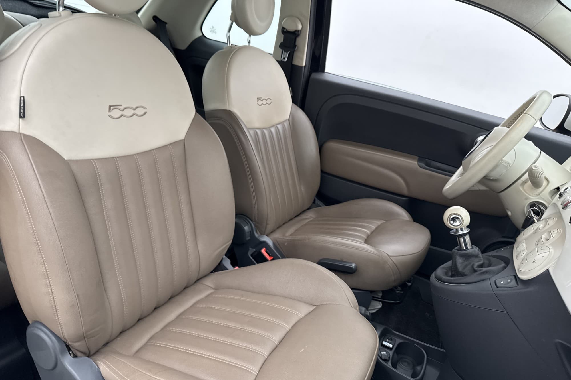 Fiat 500 1.2 8V Manuell 69hk Vintage P-Sensorer Skinnklädsel