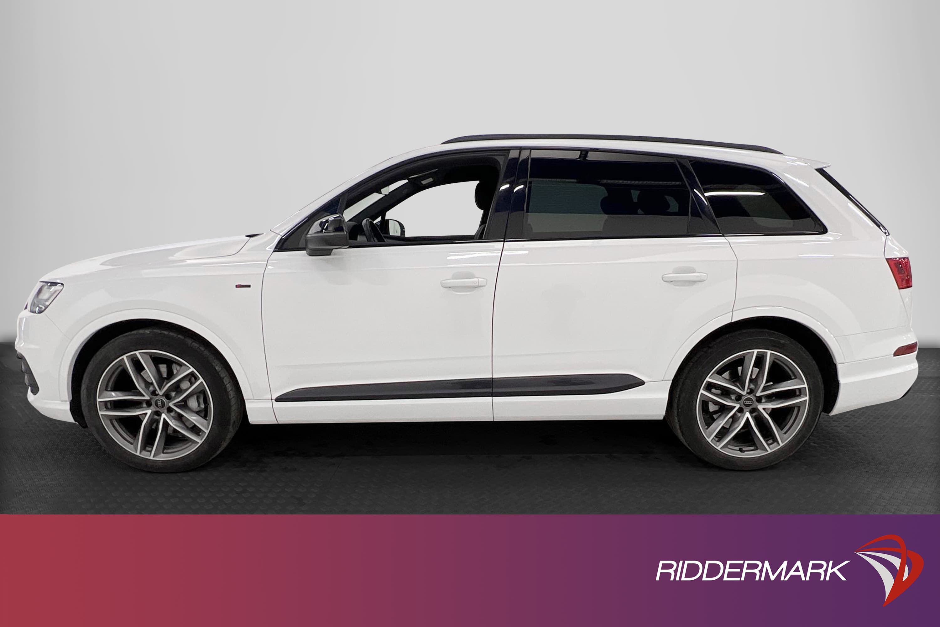 Audi Q7 3.0 TDI Q 272hk S Line