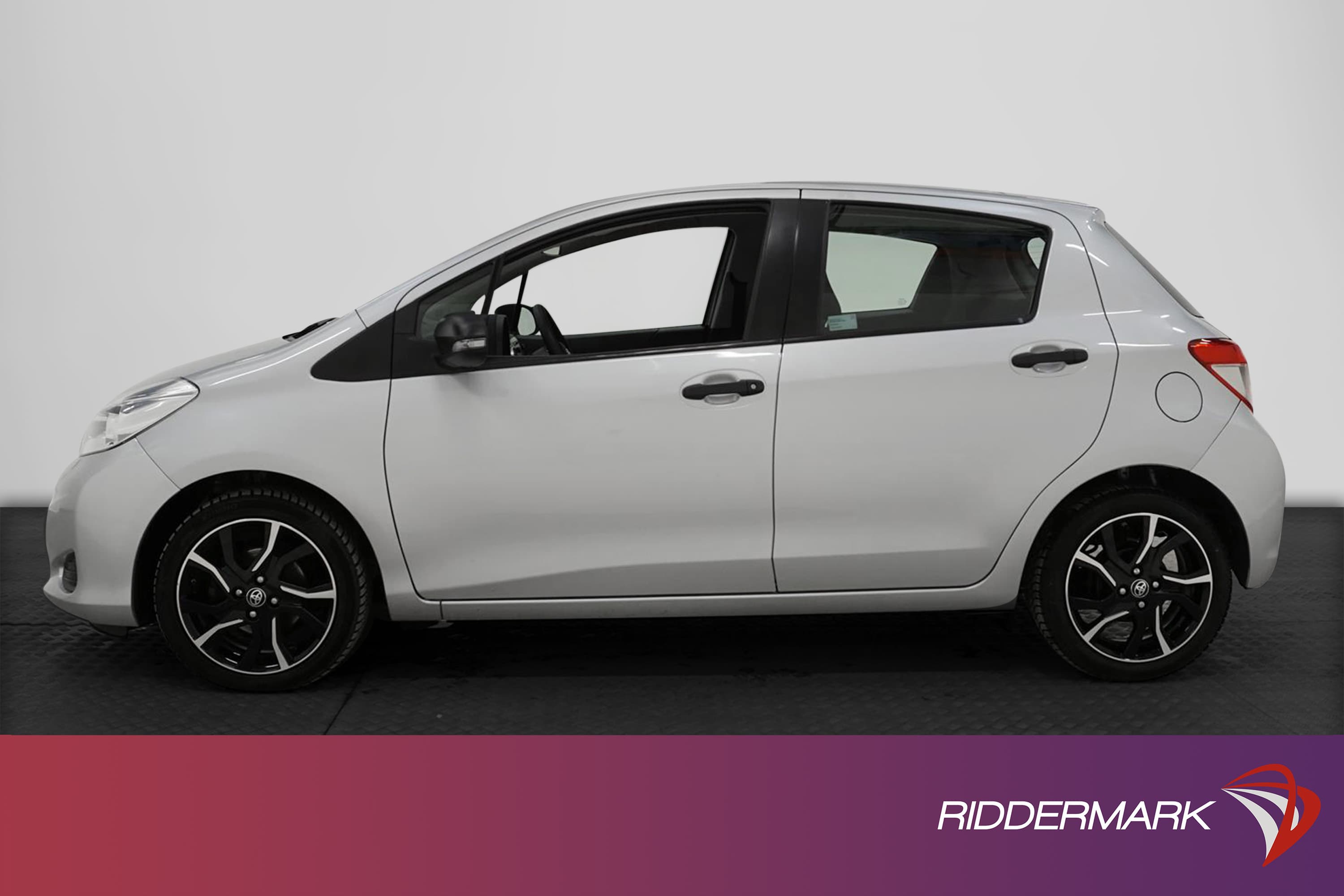 Toyota Yaris 1.33 VVT-i 99hk M&K-Värmare