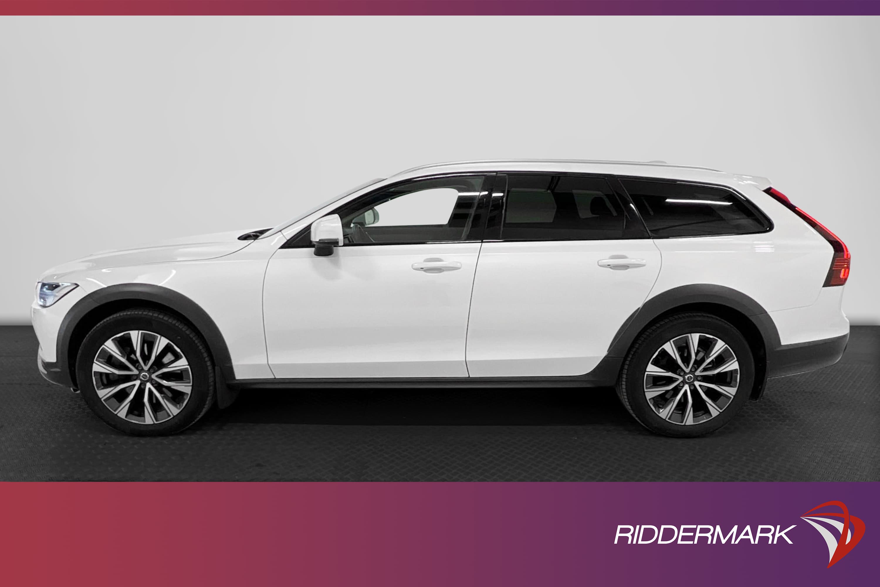 Volvo V90 Cross Country B4 197hk AWD