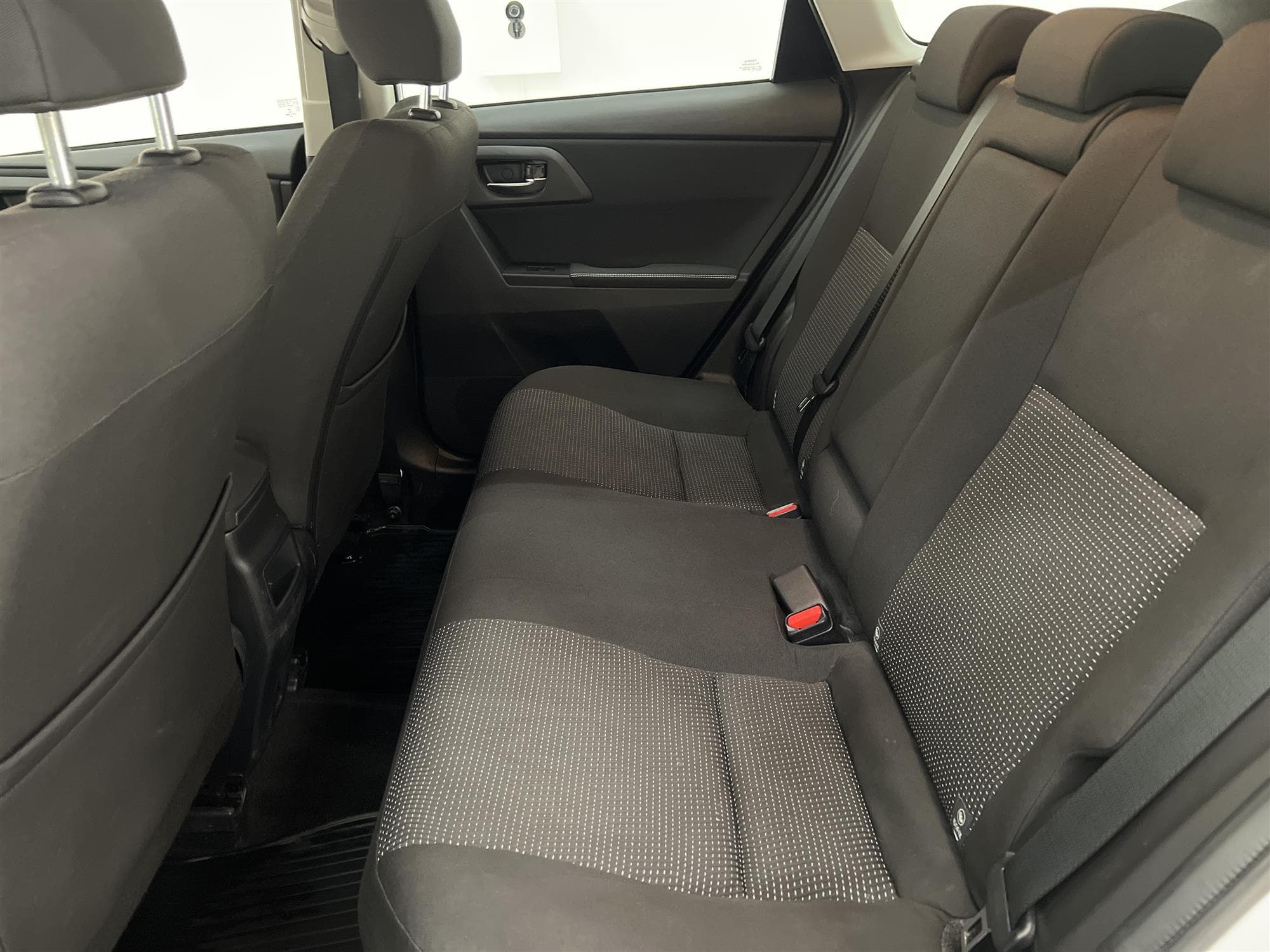 Toyota Auris Hybrid e-CVT 136hk B-Kam 0,37L/mil