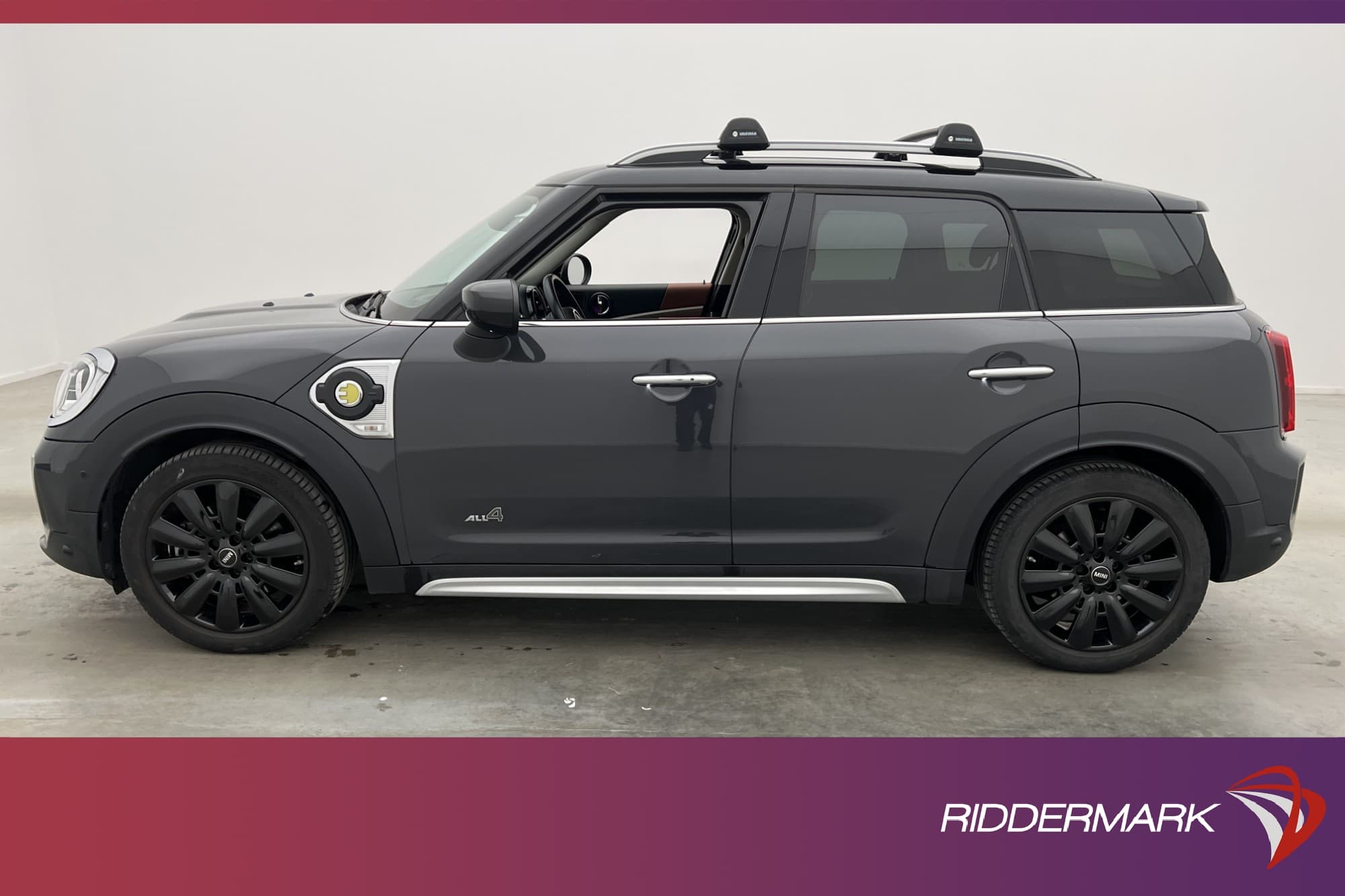 MINI Countryman Cooper SE ALL4 Maximize Edit Skinn H/K HUD