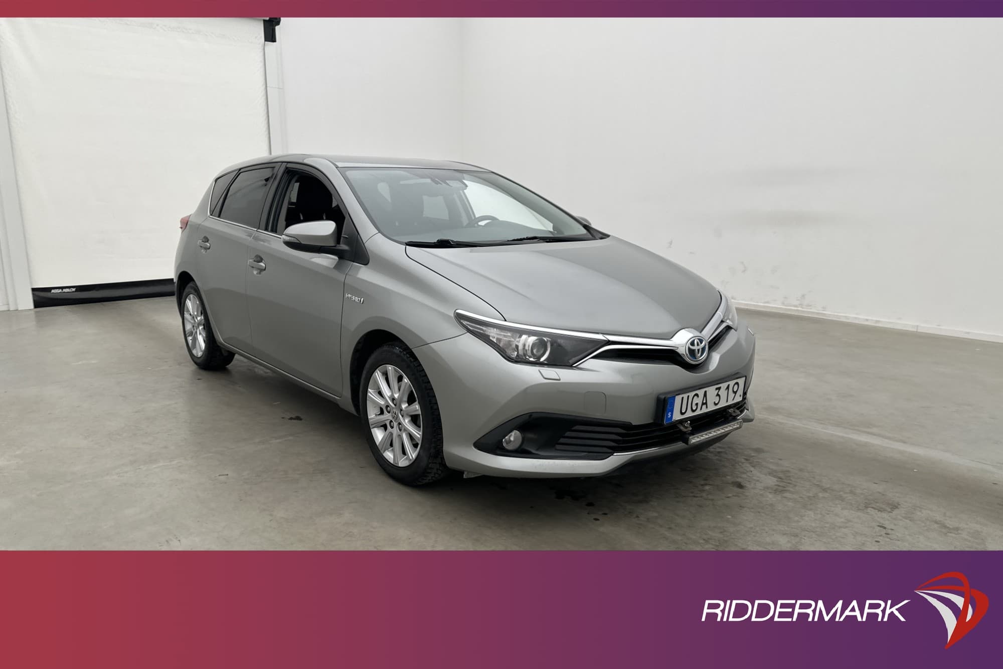 Toyota Auris Hybrid 136hk