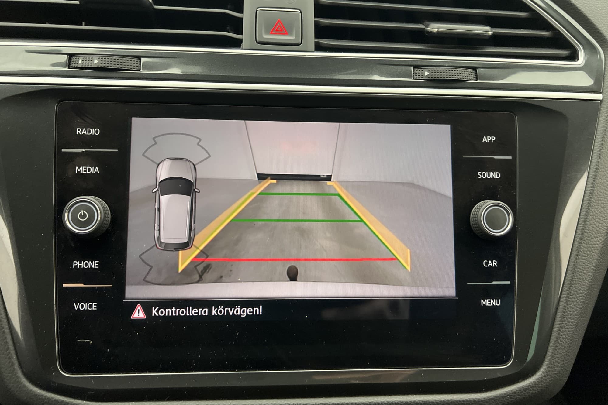 Volkswagen Tiguan TDI 4M R-Line Värm Cockpit Kamera CarPlay
