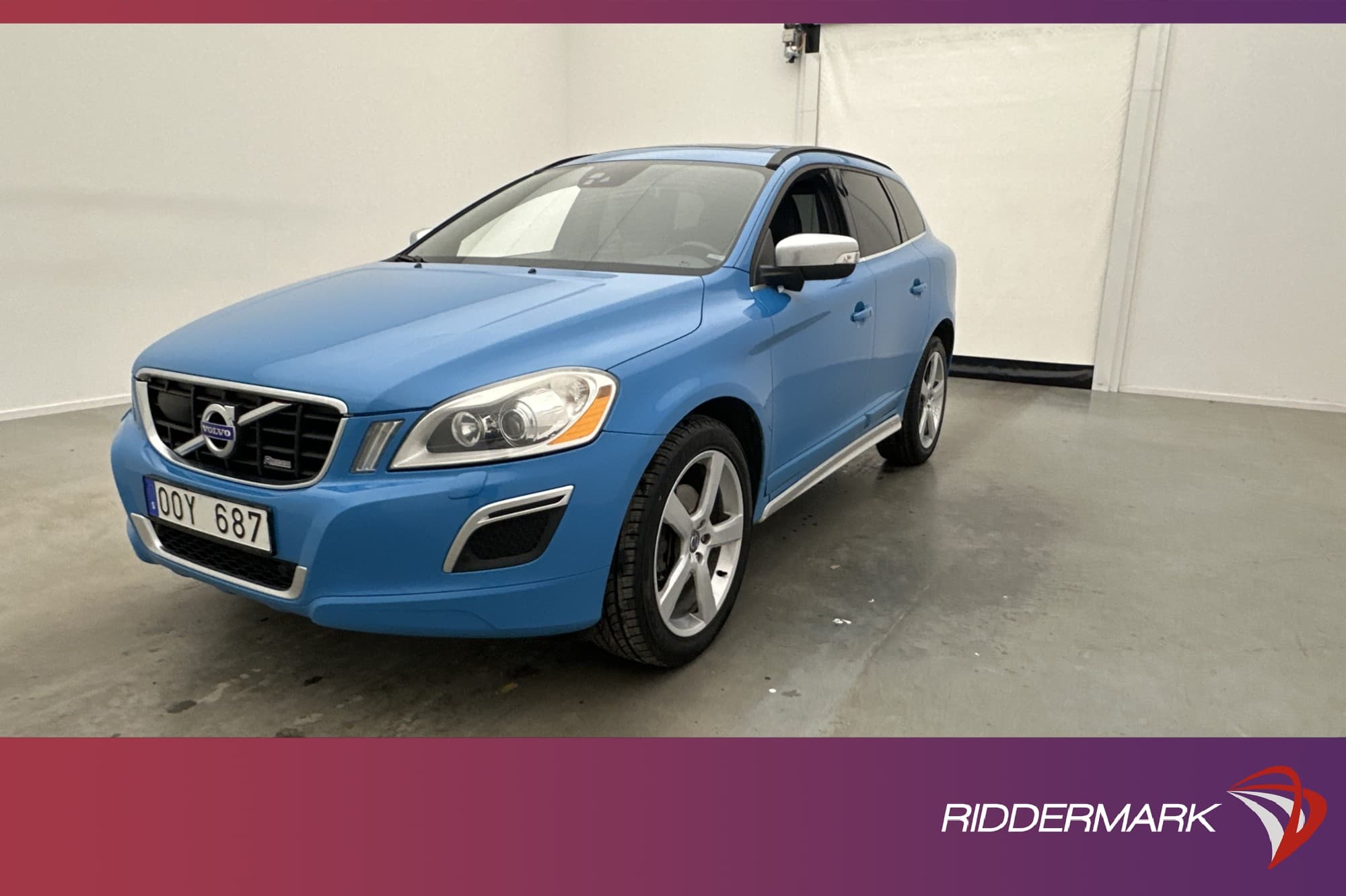 Volvo XC60 D5 AWD  R-Design Panorama Skinn Kamera Navi Drag